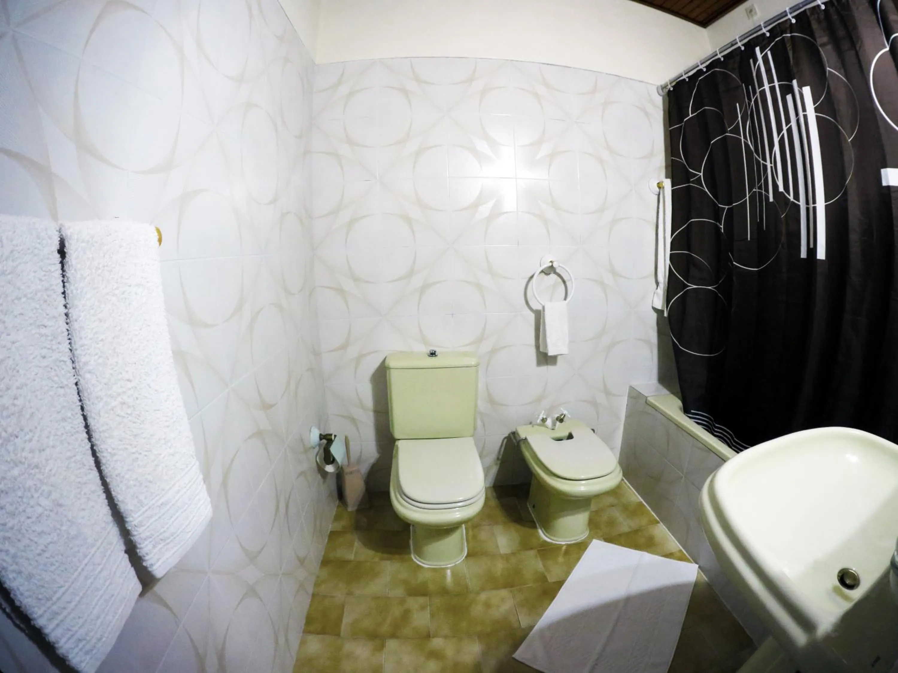 Bathroom in Hotel GORDON