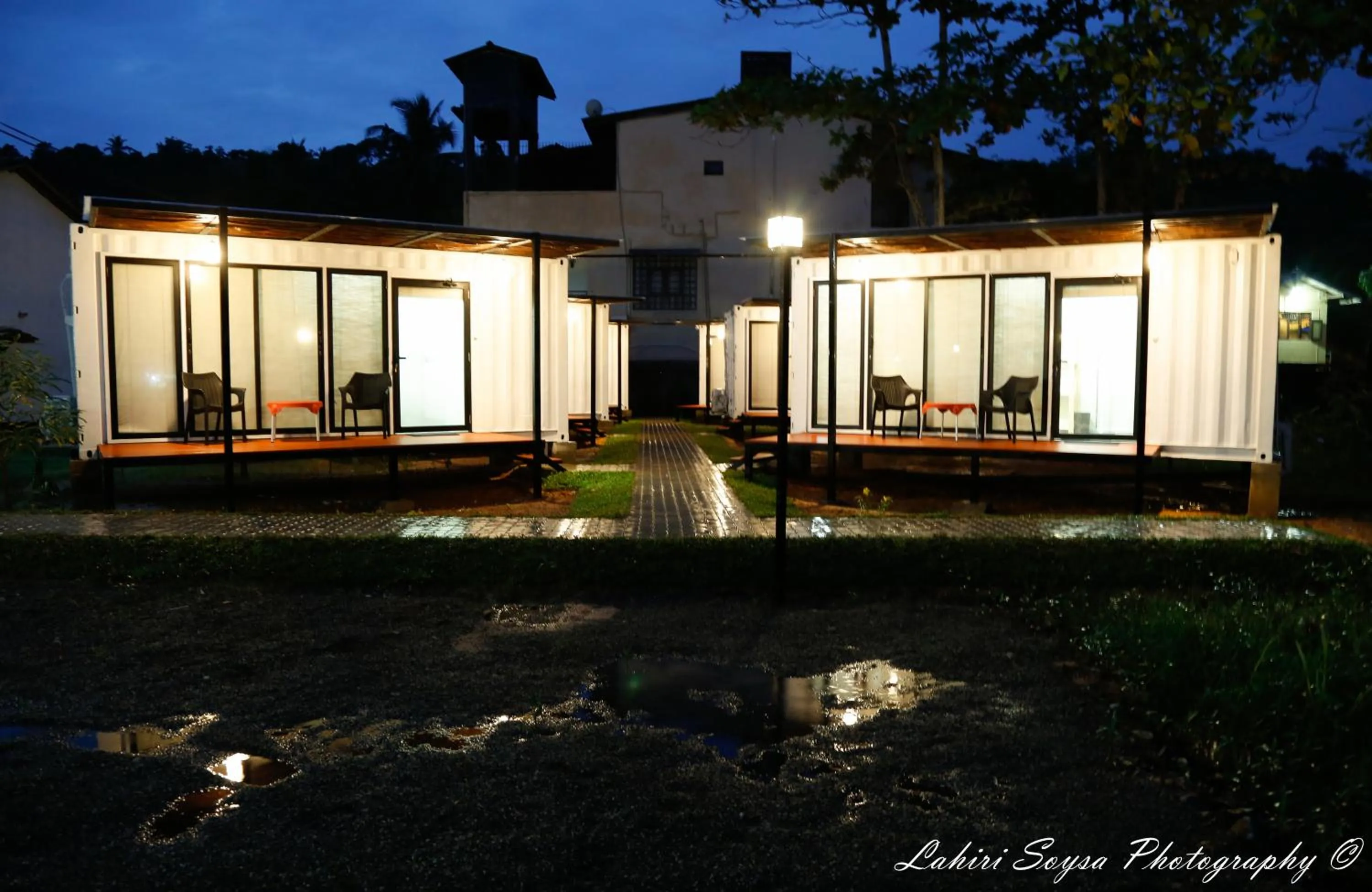 Facade/entrance in MA Villa Unawatuna