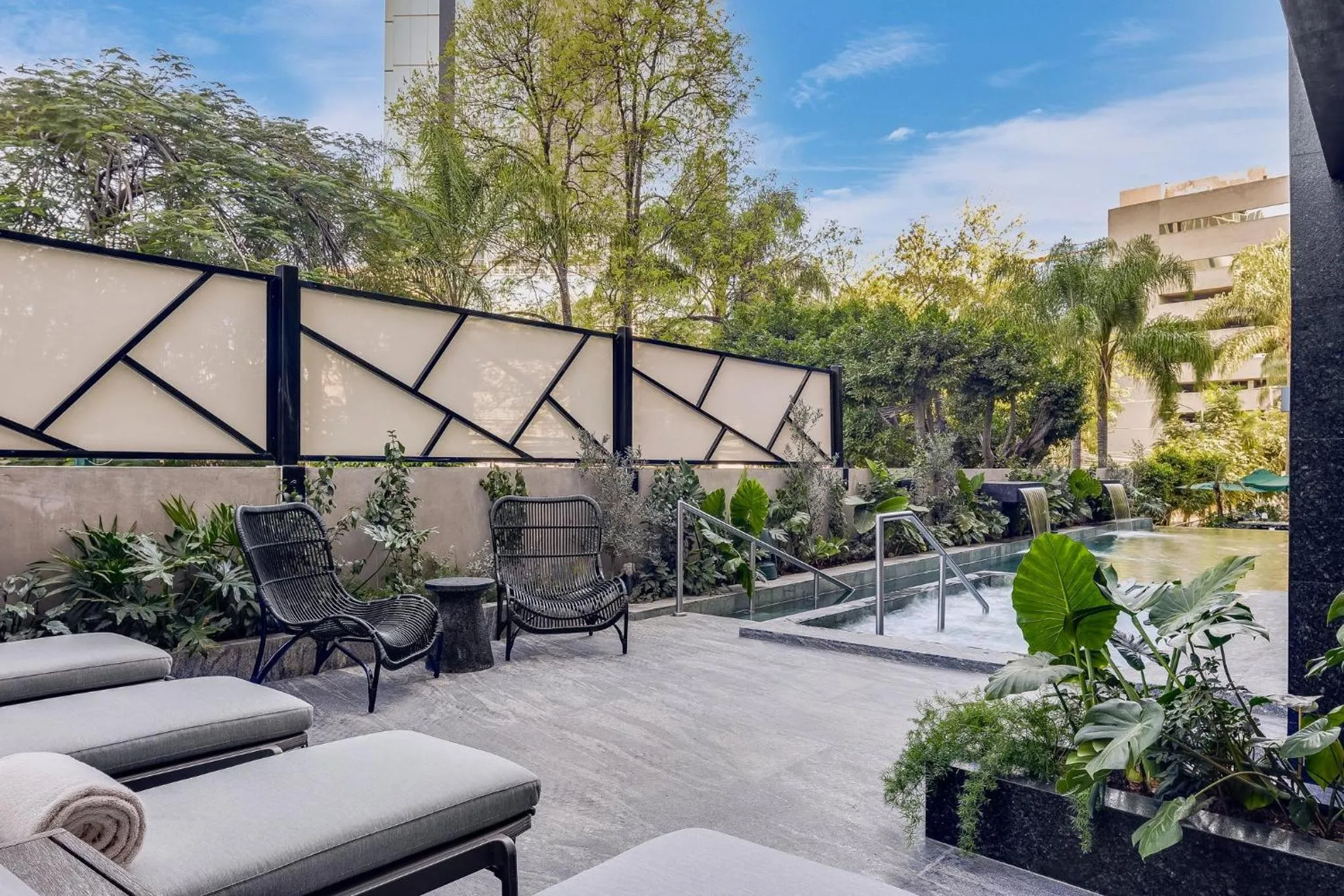 Swimming pool in Grand Fiesta Americana Guadalajara Country Club