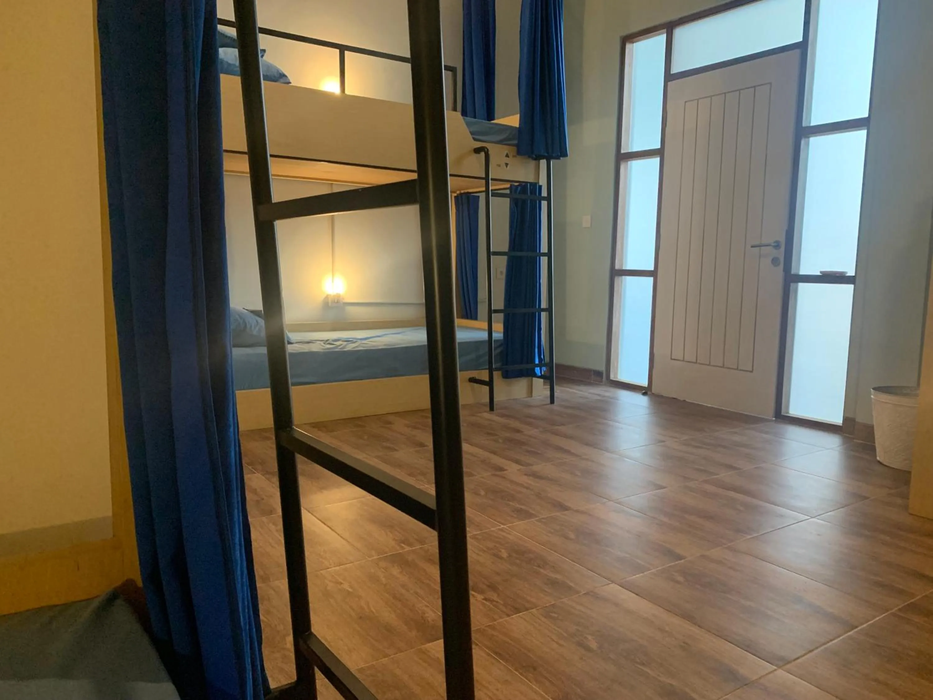 Bed in Beach Hut Hostel