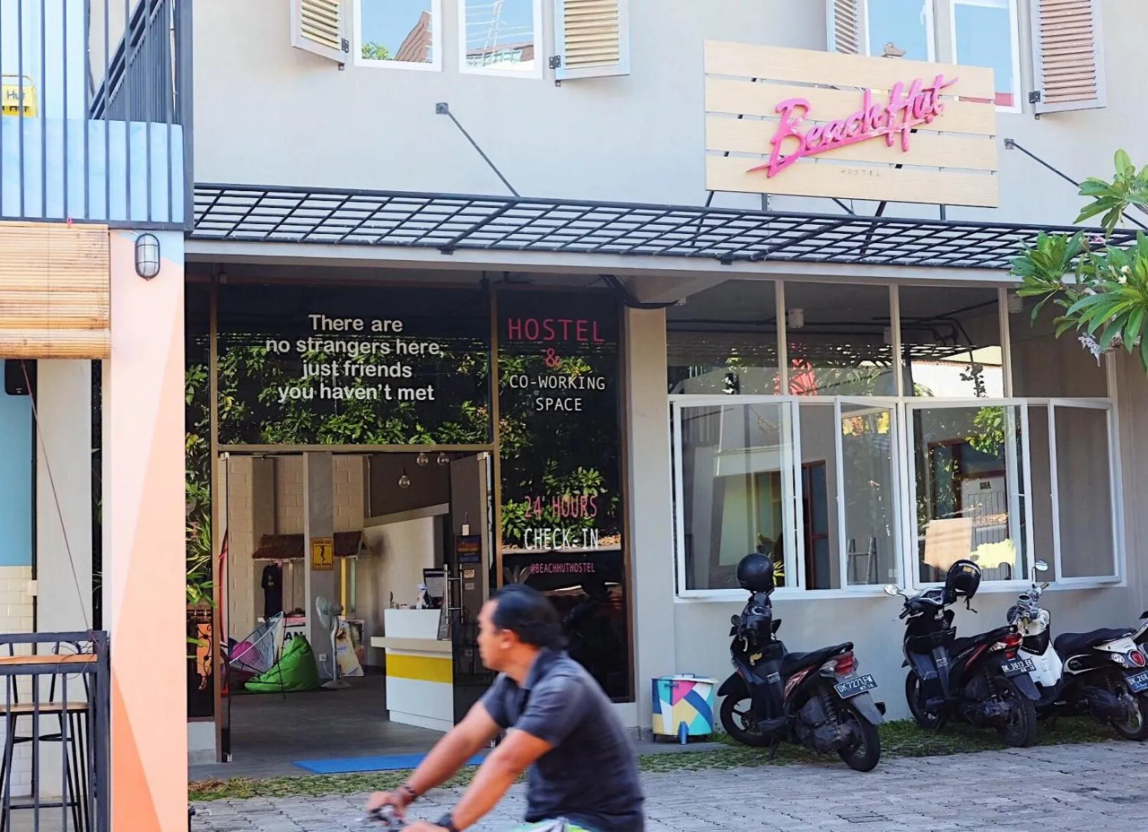 Facade/entrance in Beach Hut Hostel