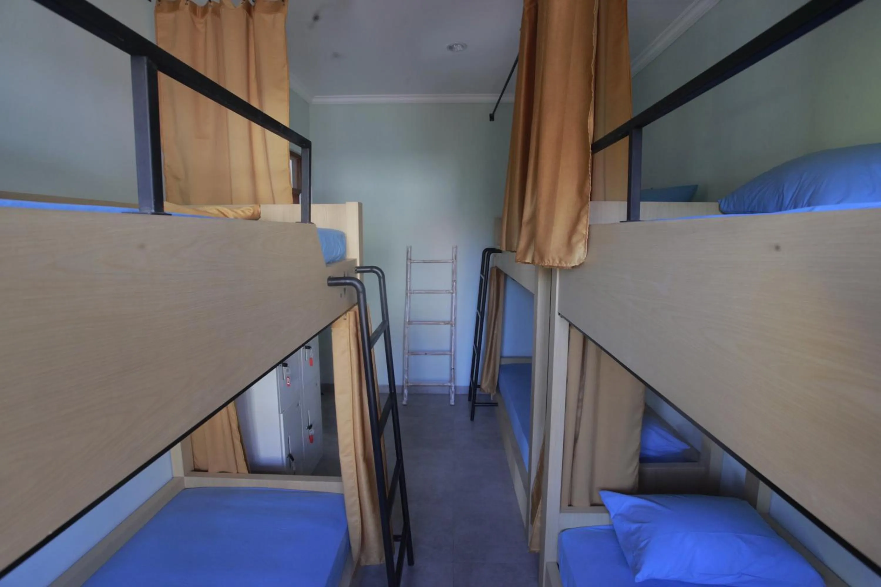 Bedroom, Bed in Beach Hut Hostel