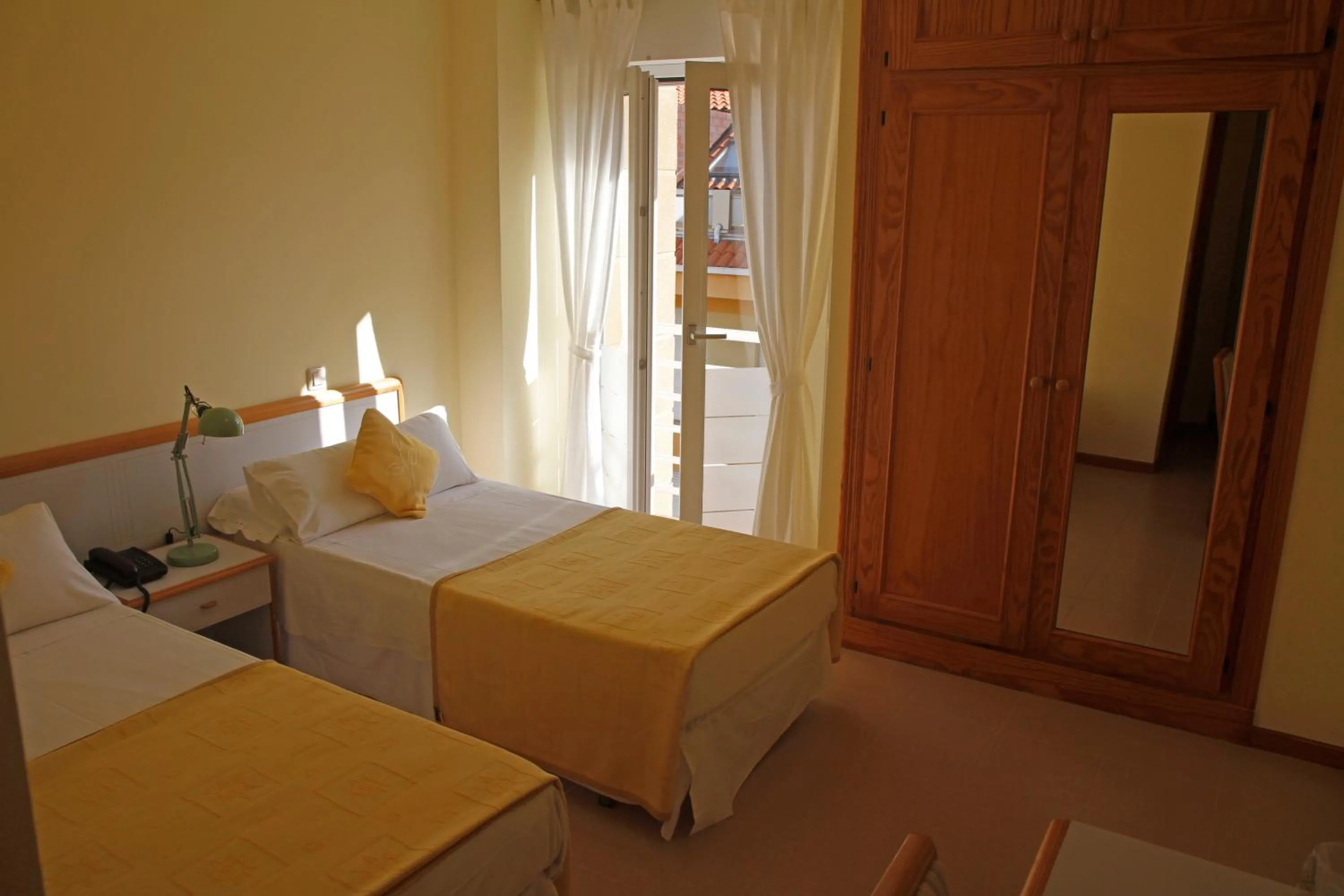 Bed in Hotel Playa de Merón