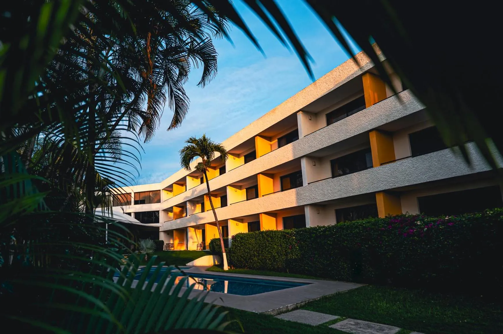 Property building in Casa Francisco