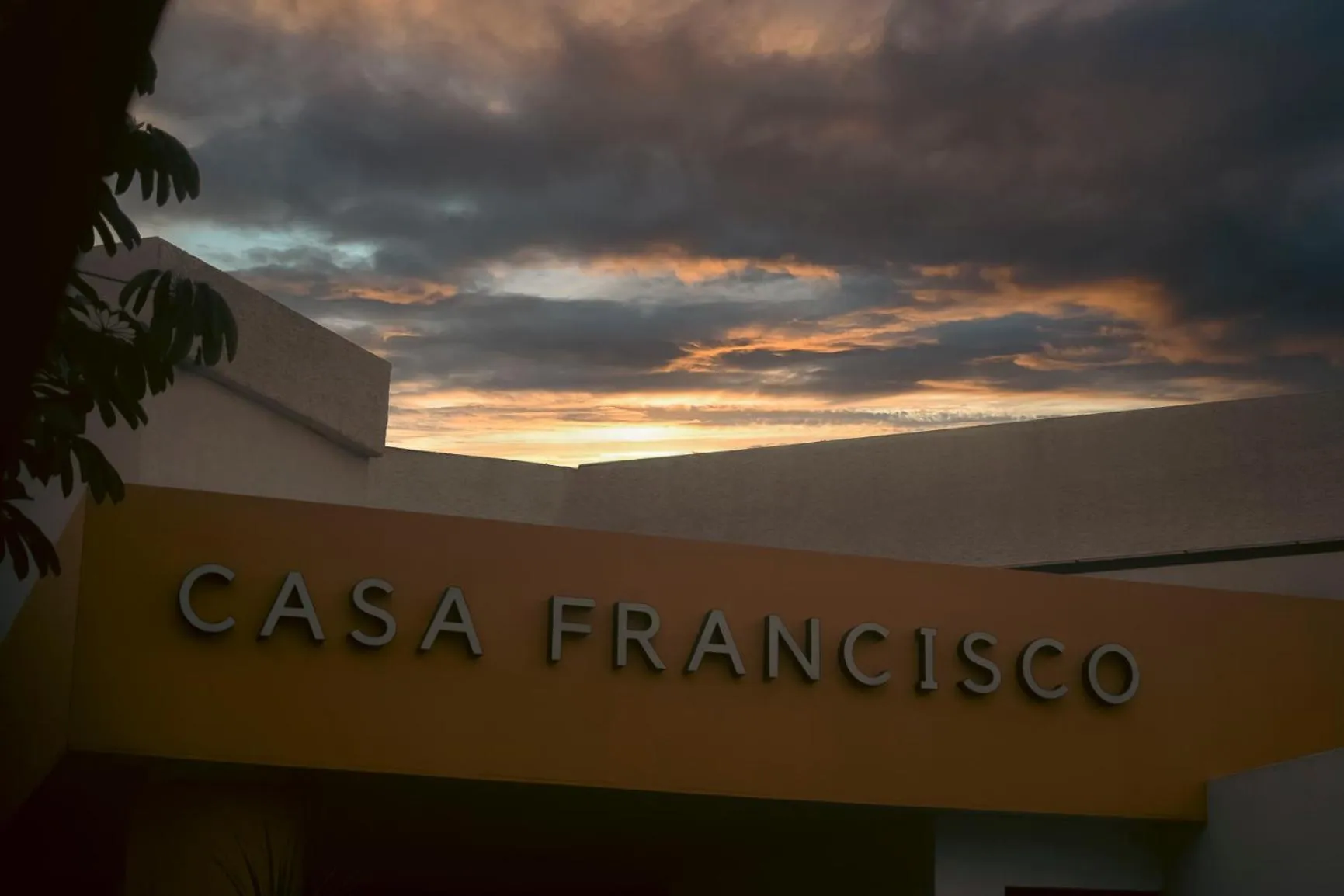 Facade/entrance in Casa Francisco