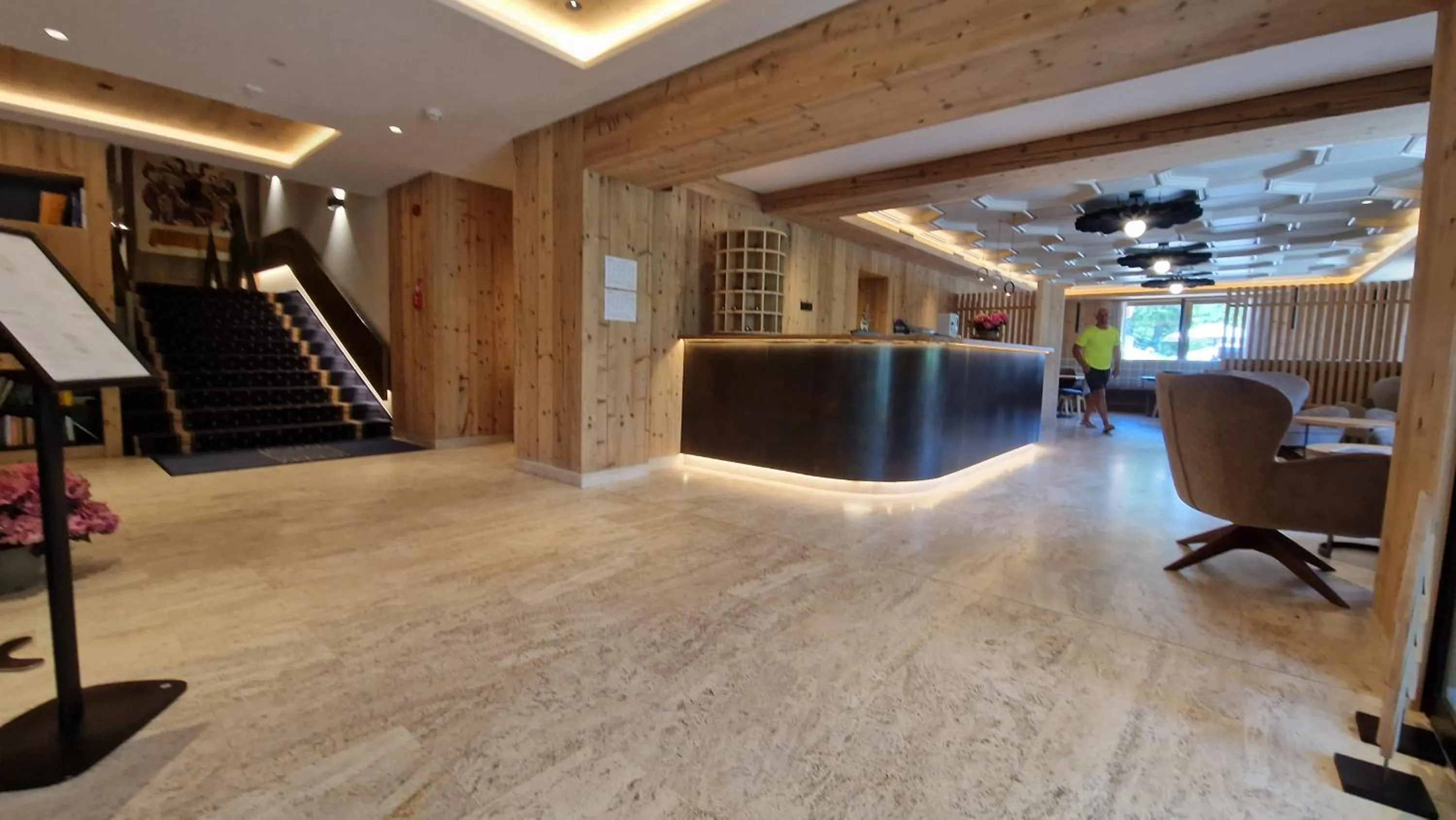 Lobby or reception in Hotel Zebru