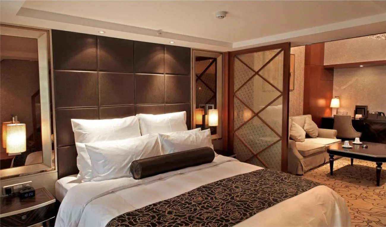 Bedroom in Best Western Premier Hotel Hefei