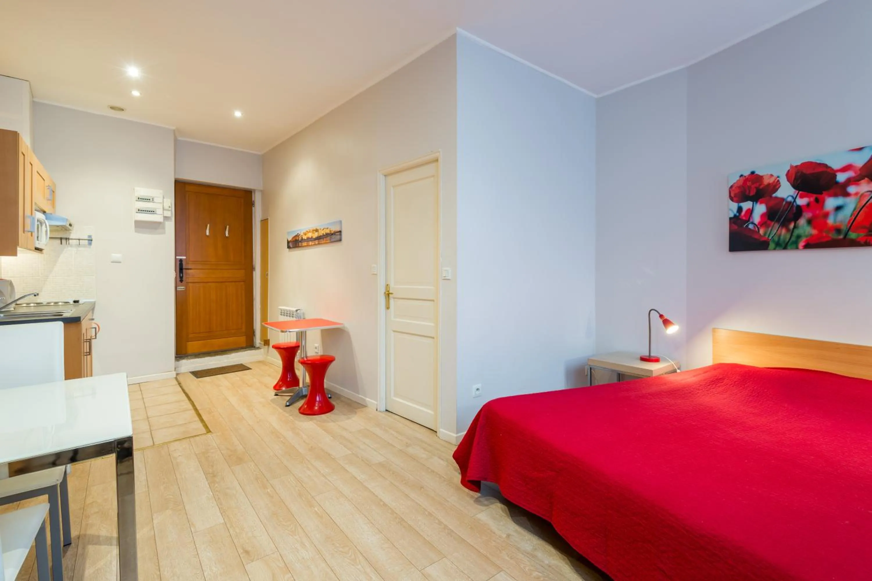 Bedroom, Bed in Les Studios De La Place (Part-Dieu)