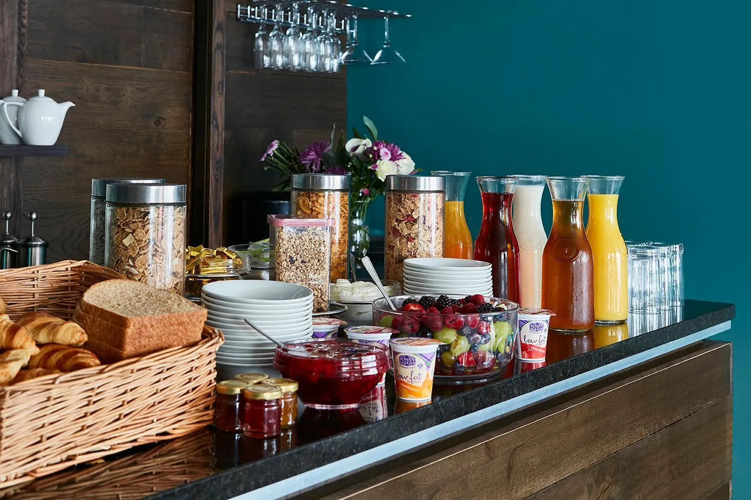 Food and drinks in The Ranald Hotel