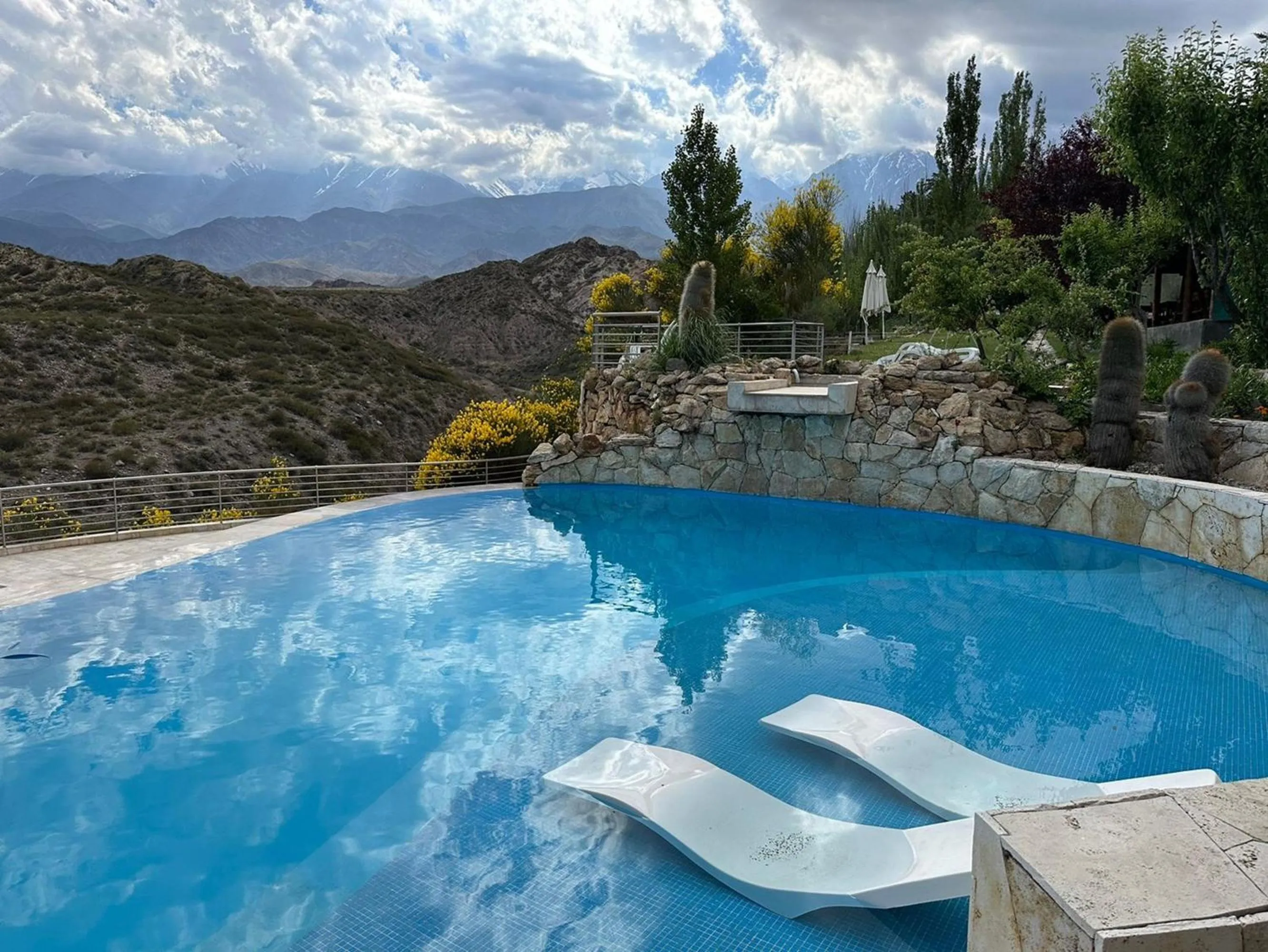 Mountain view in El Carmelo Mountain Lodge