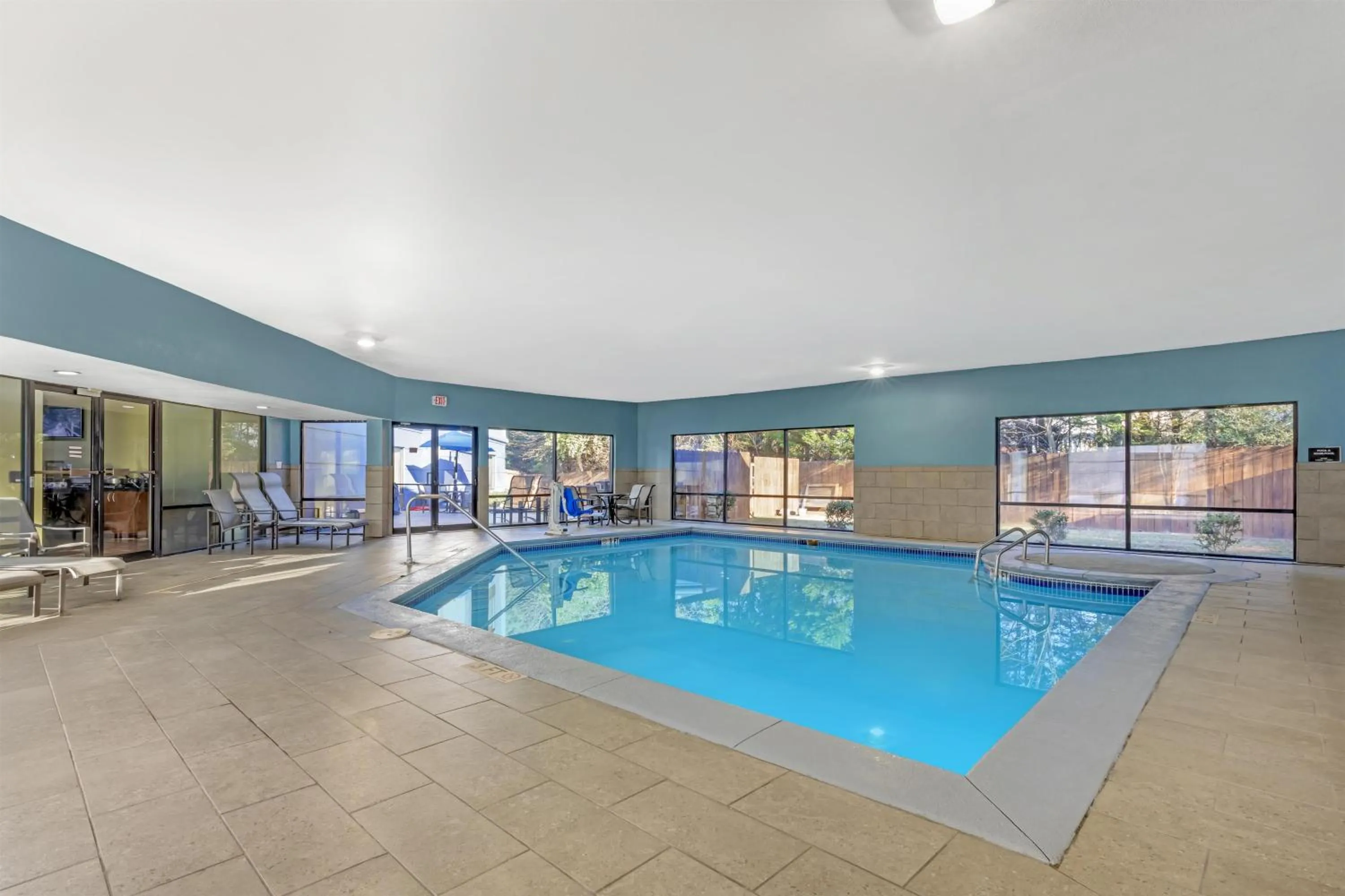 Pool view in Best Western Plus McDonough Inn & Suites
