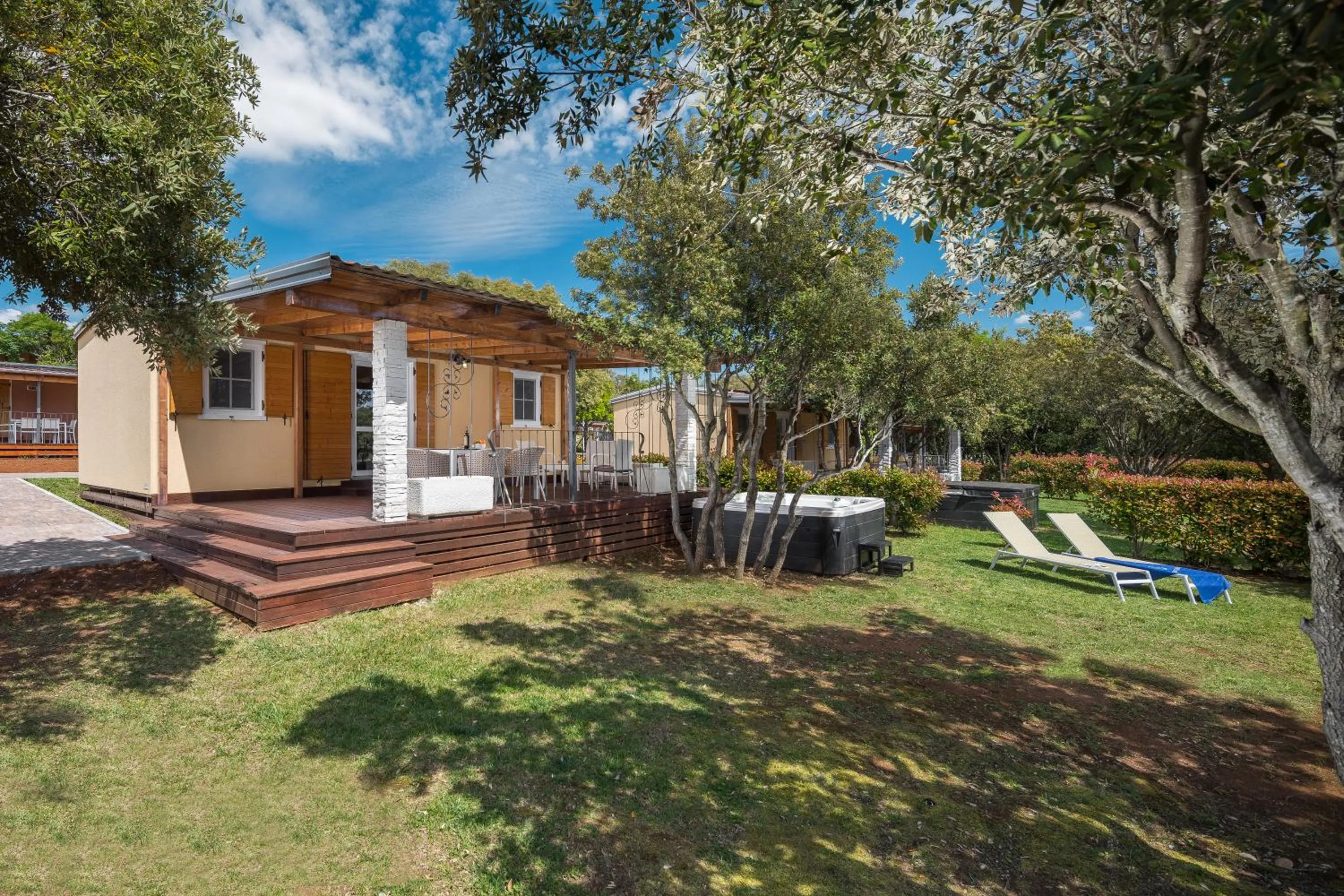 Property building in Camping Homes Mon Perin