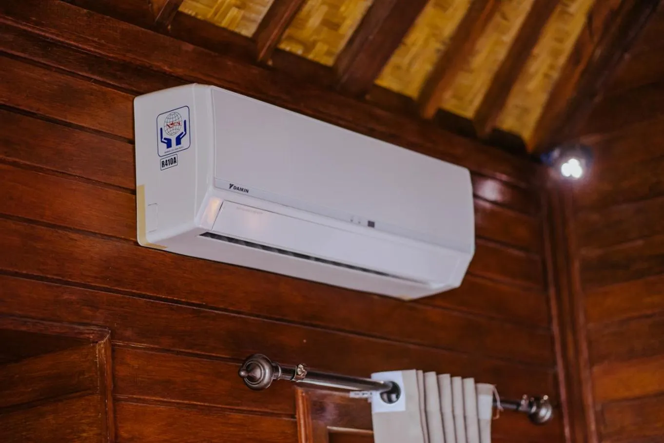 Sunday Huts Lembongan