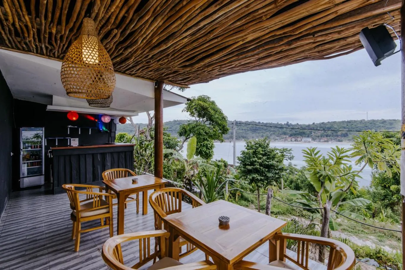 Sunday Huts Lembongan