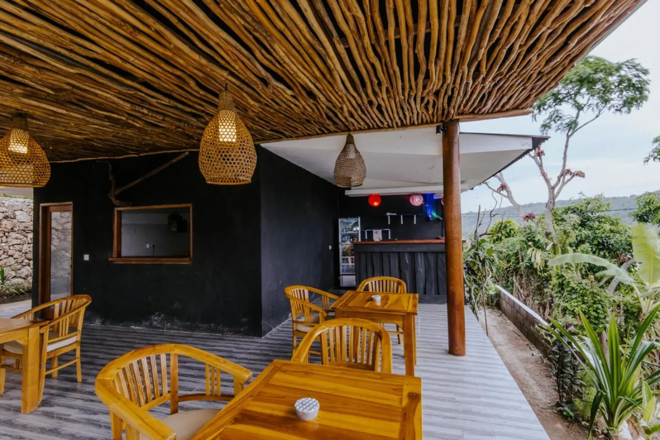 Sunday Huts Lembongan