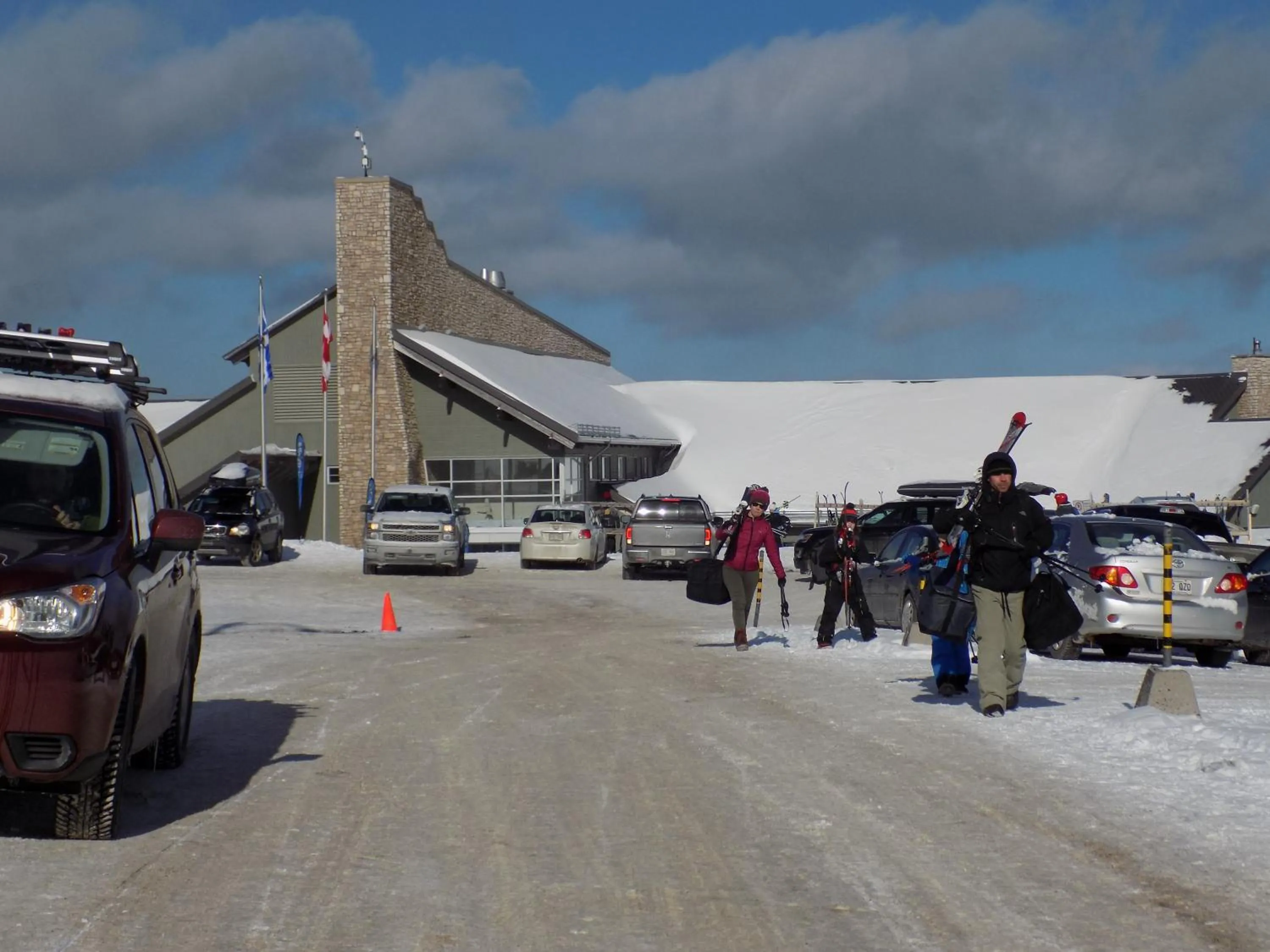 Skiing in Gîte Esprit Follet