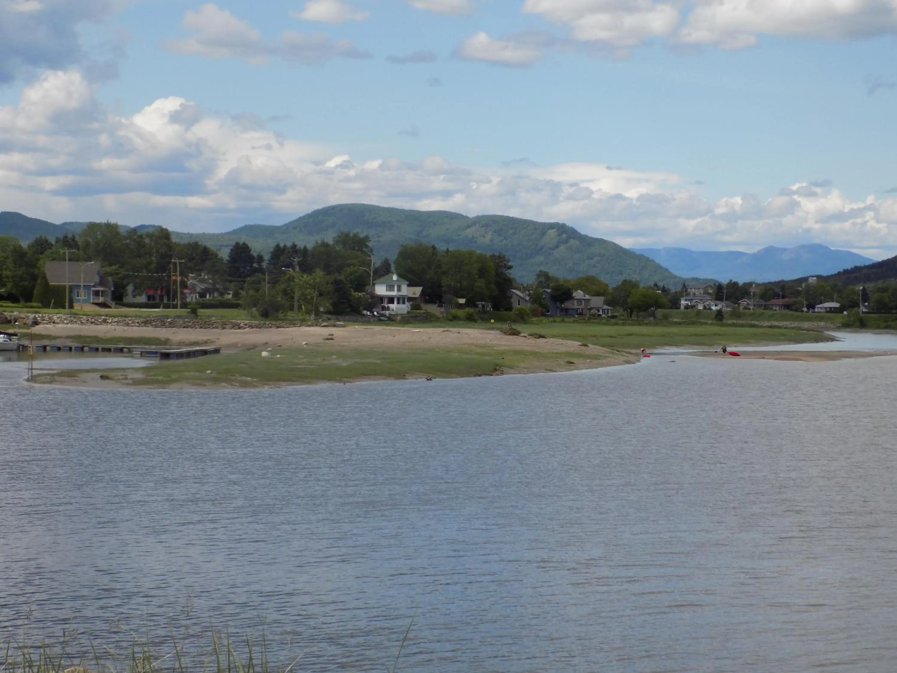 Fishing in Gîte Esprit Follet
