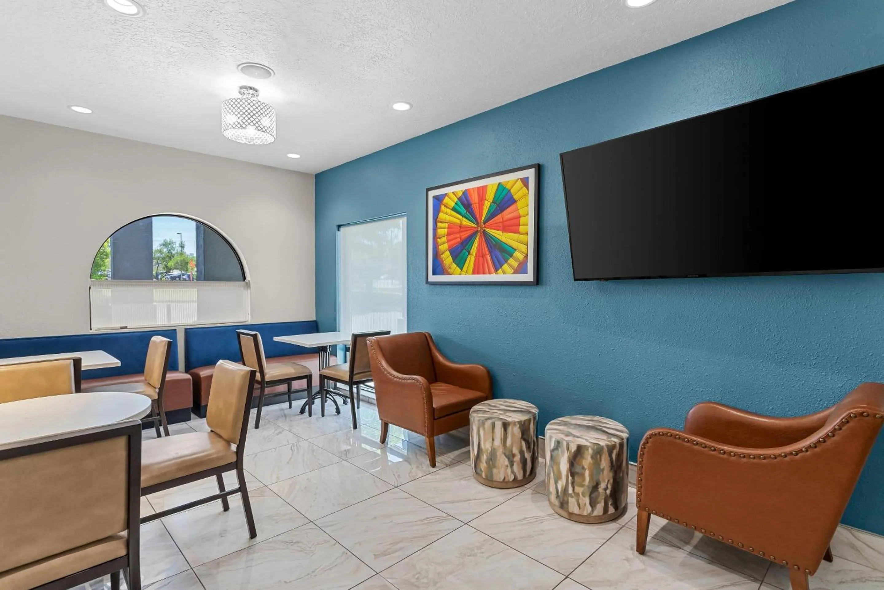 Lobby or reception in Quality Inn & Suites Sunport Airport Albuquerque