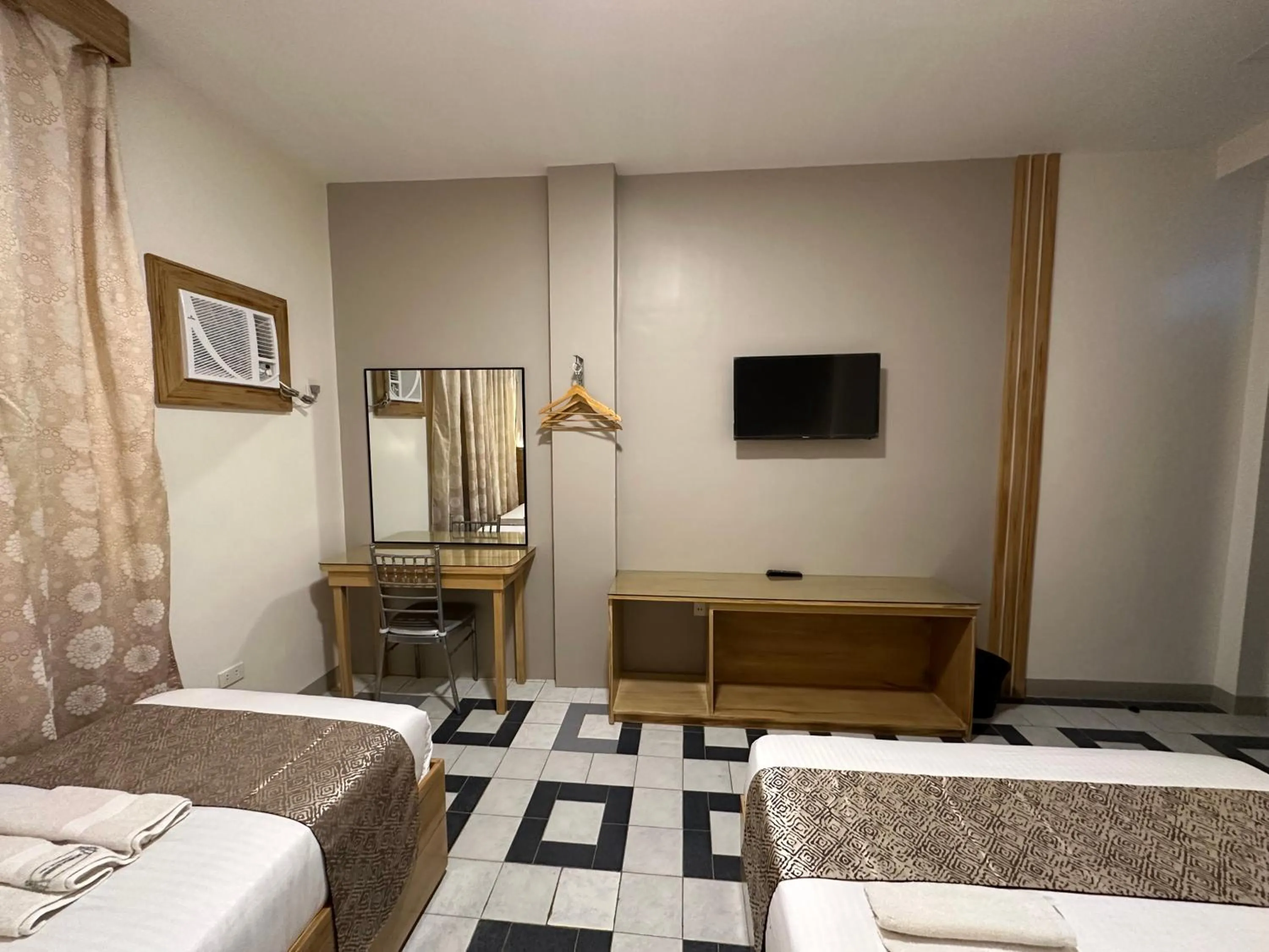 Bed in Bamboo Garden Bussiness Inn