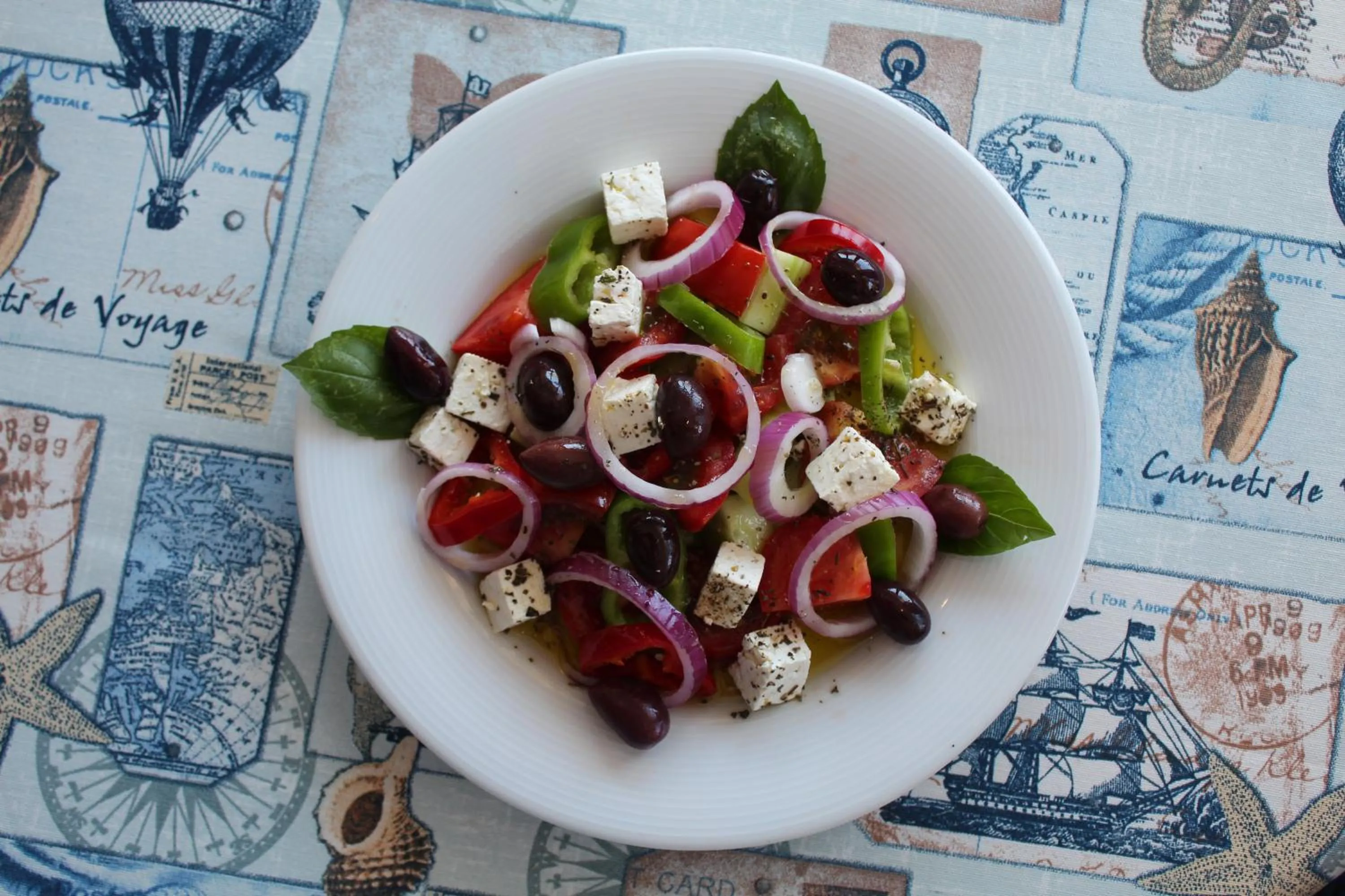 Restaurant/places to eat in Hotel Evridika