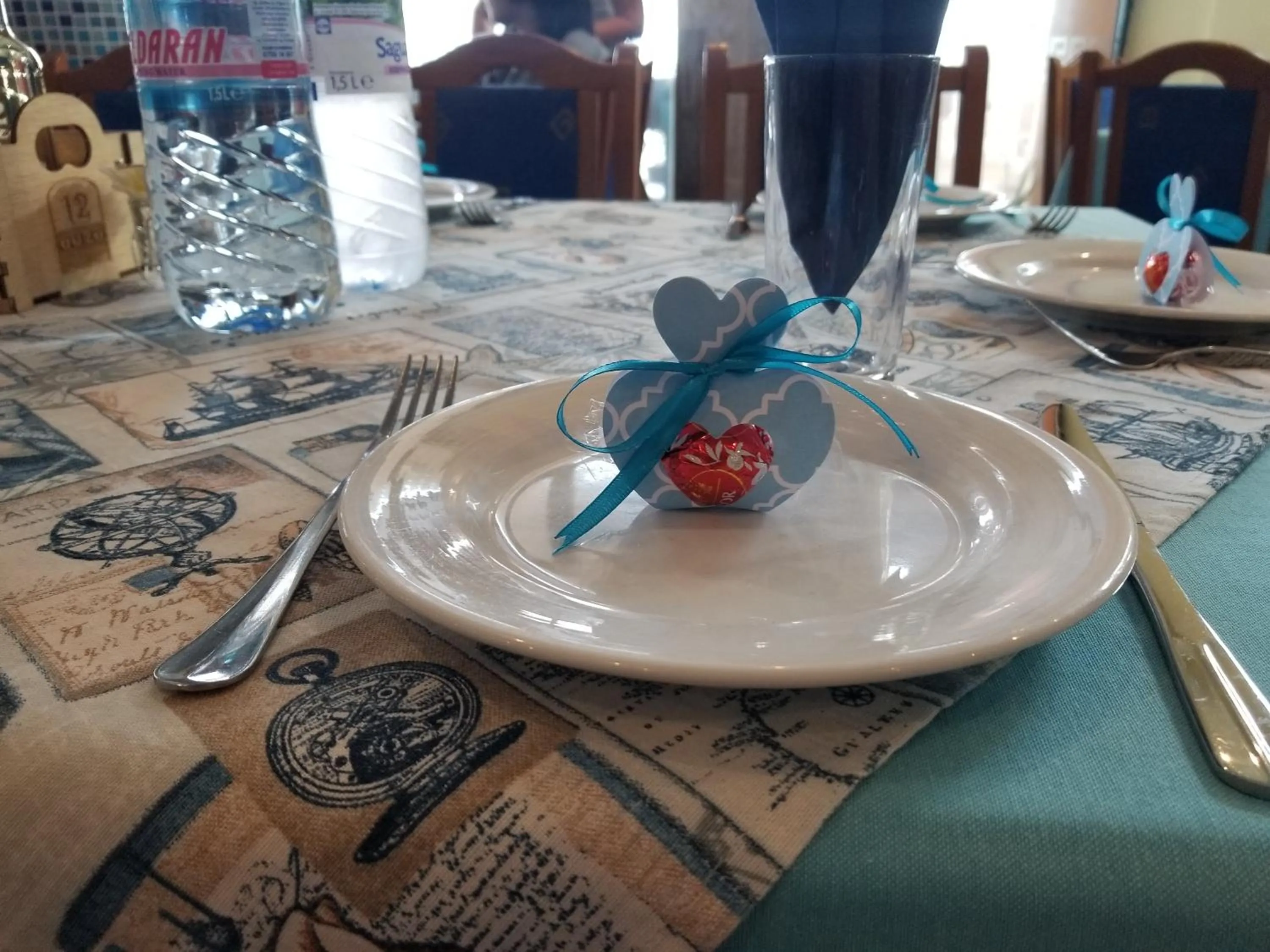 Restaurant/places to eat in Hotel Evridika