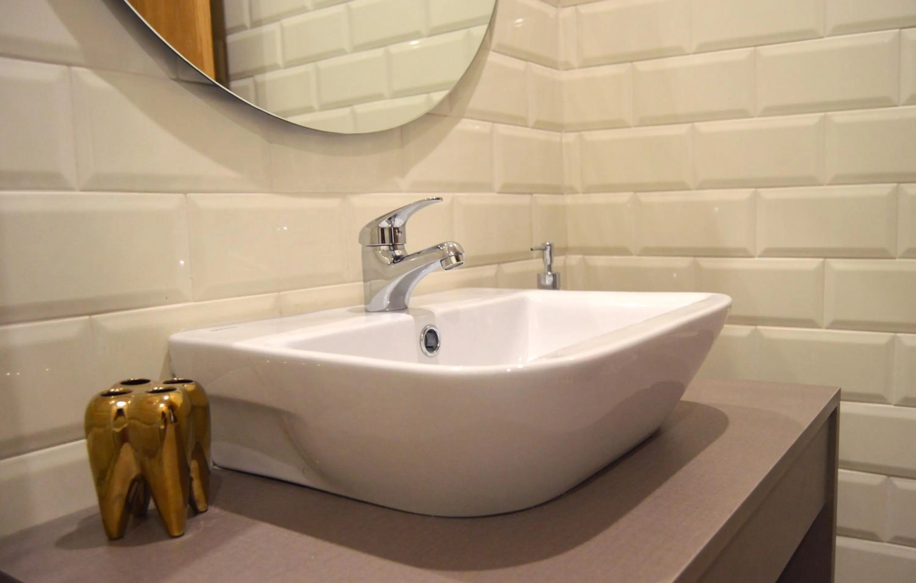 Bathroom in Alma Invicta Alegria