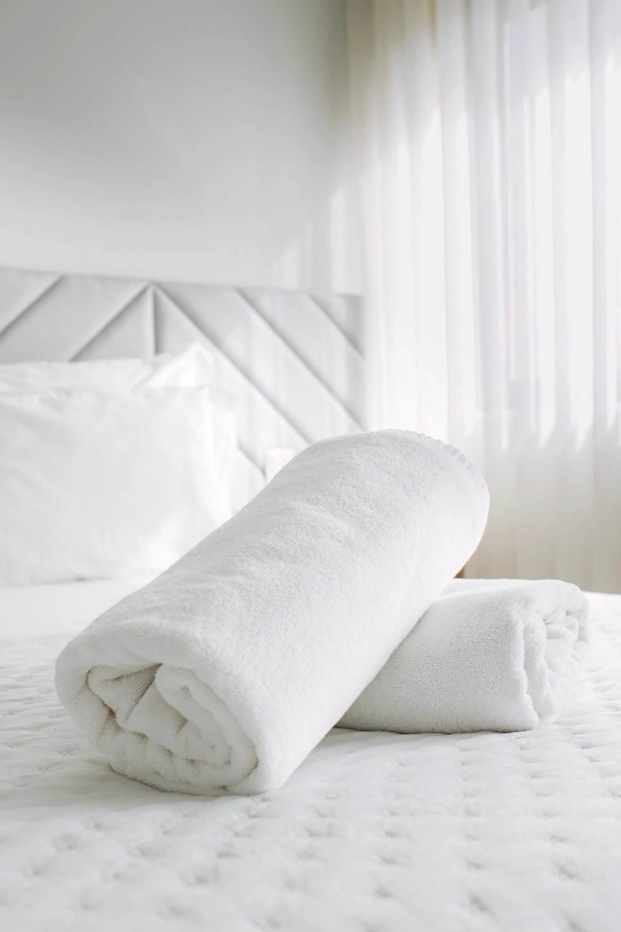 towels, Bed in Alma Invicta Alegria