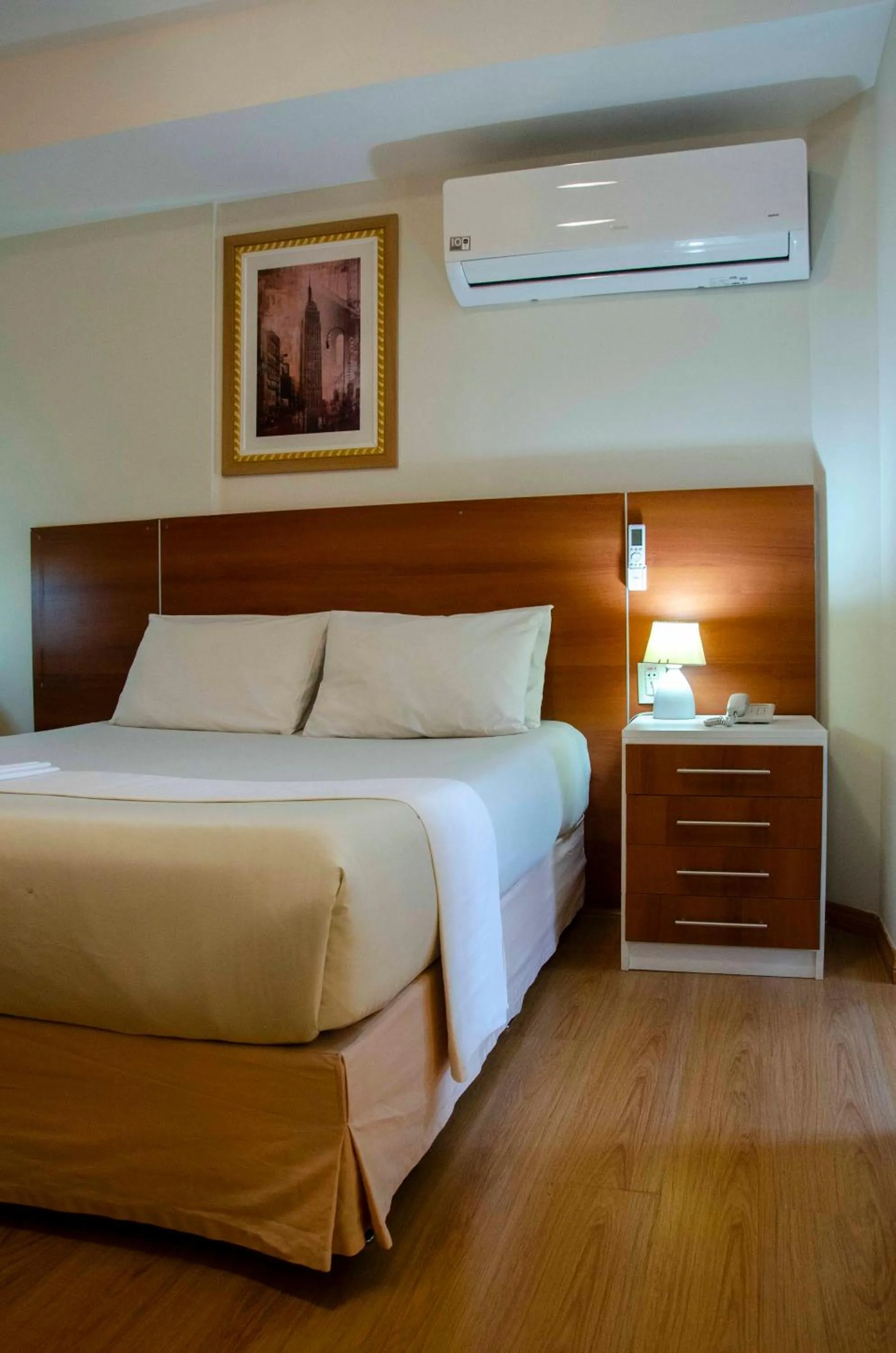 Bed in Hotel City Hall