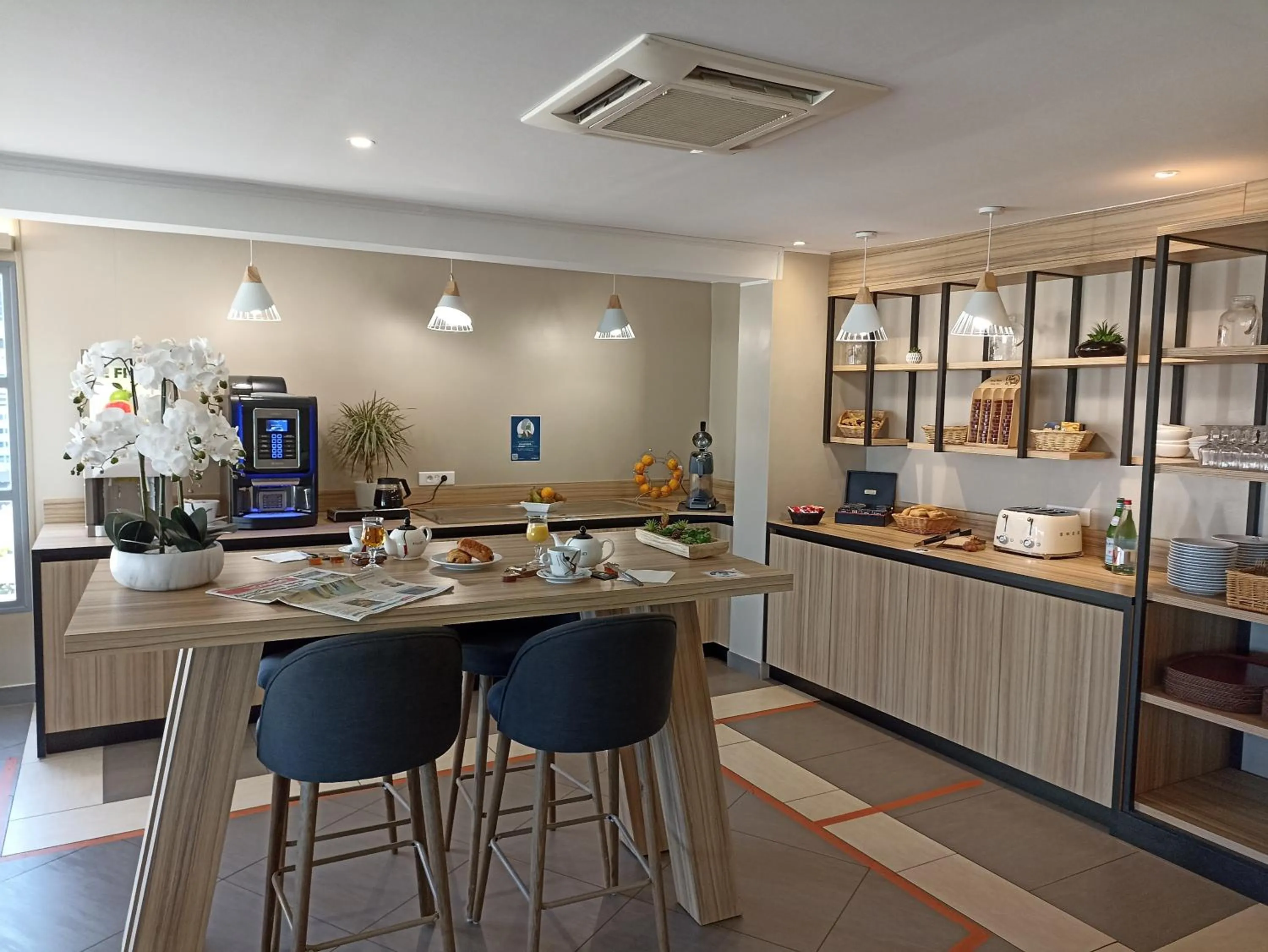 Breakfast in Campanile Saumur