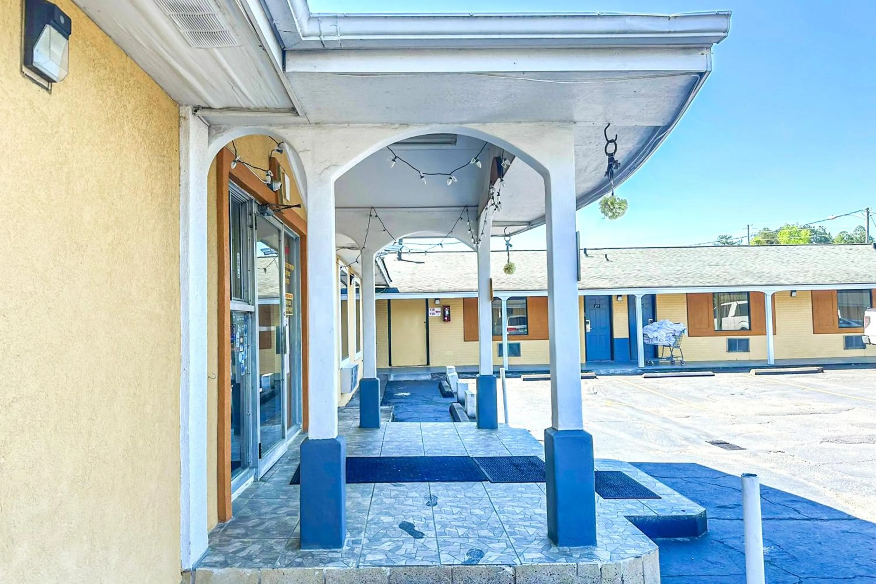 Property building in OYO Hotel Jonesboro Near Atlanta Airport