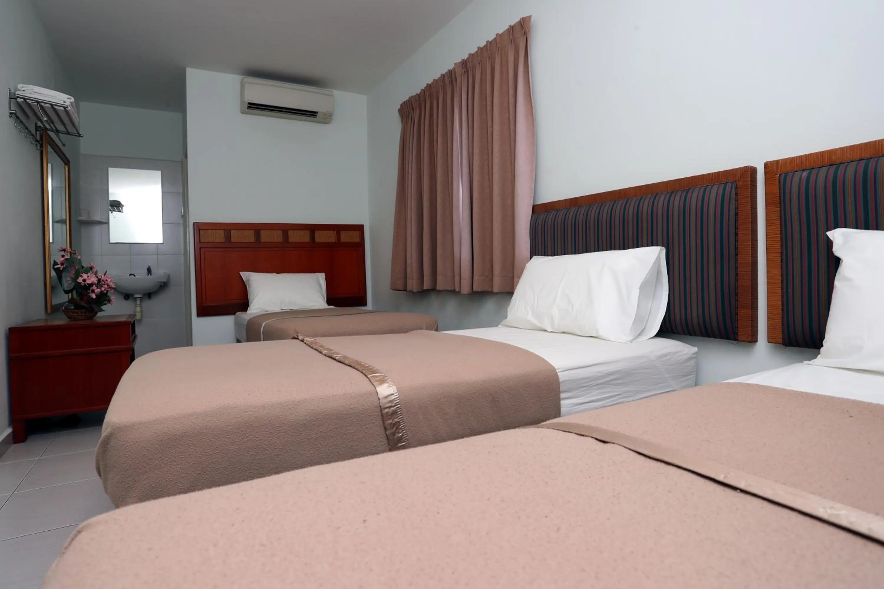Bed in Hotel Rembia