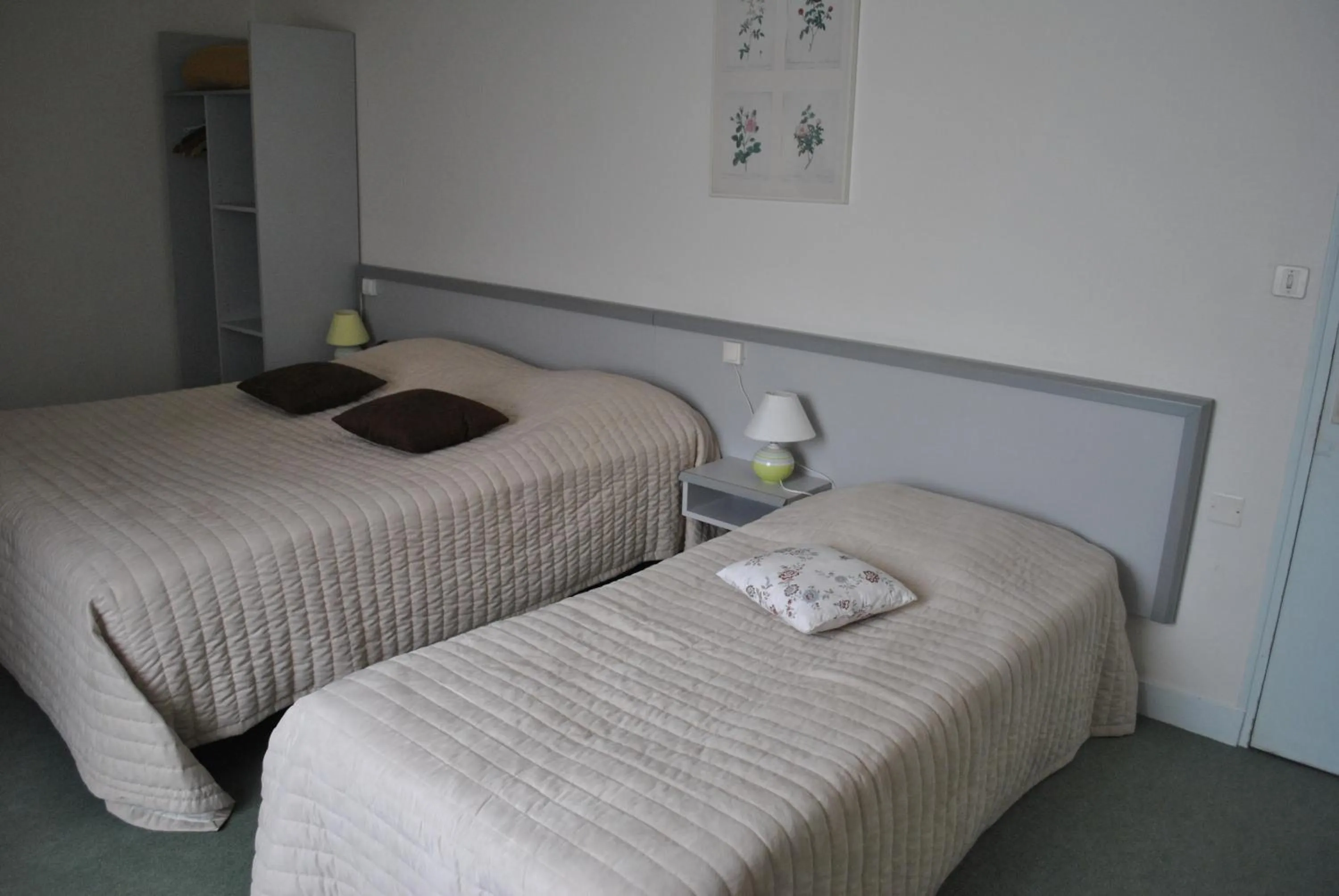 Photo of the whole room in Grand Hotel de l'étoile