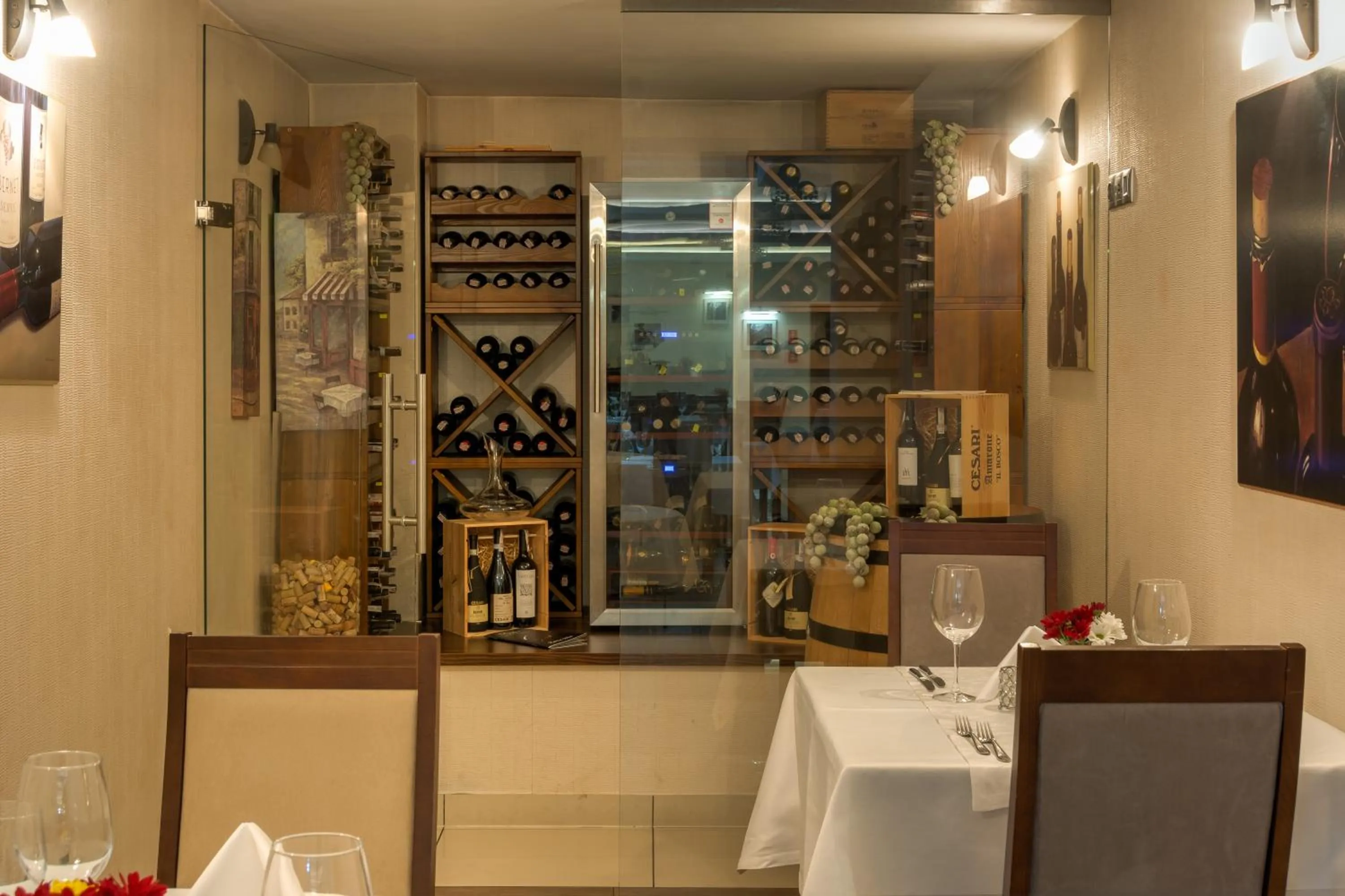 Restaurant/places to eat in Hotel Racibor