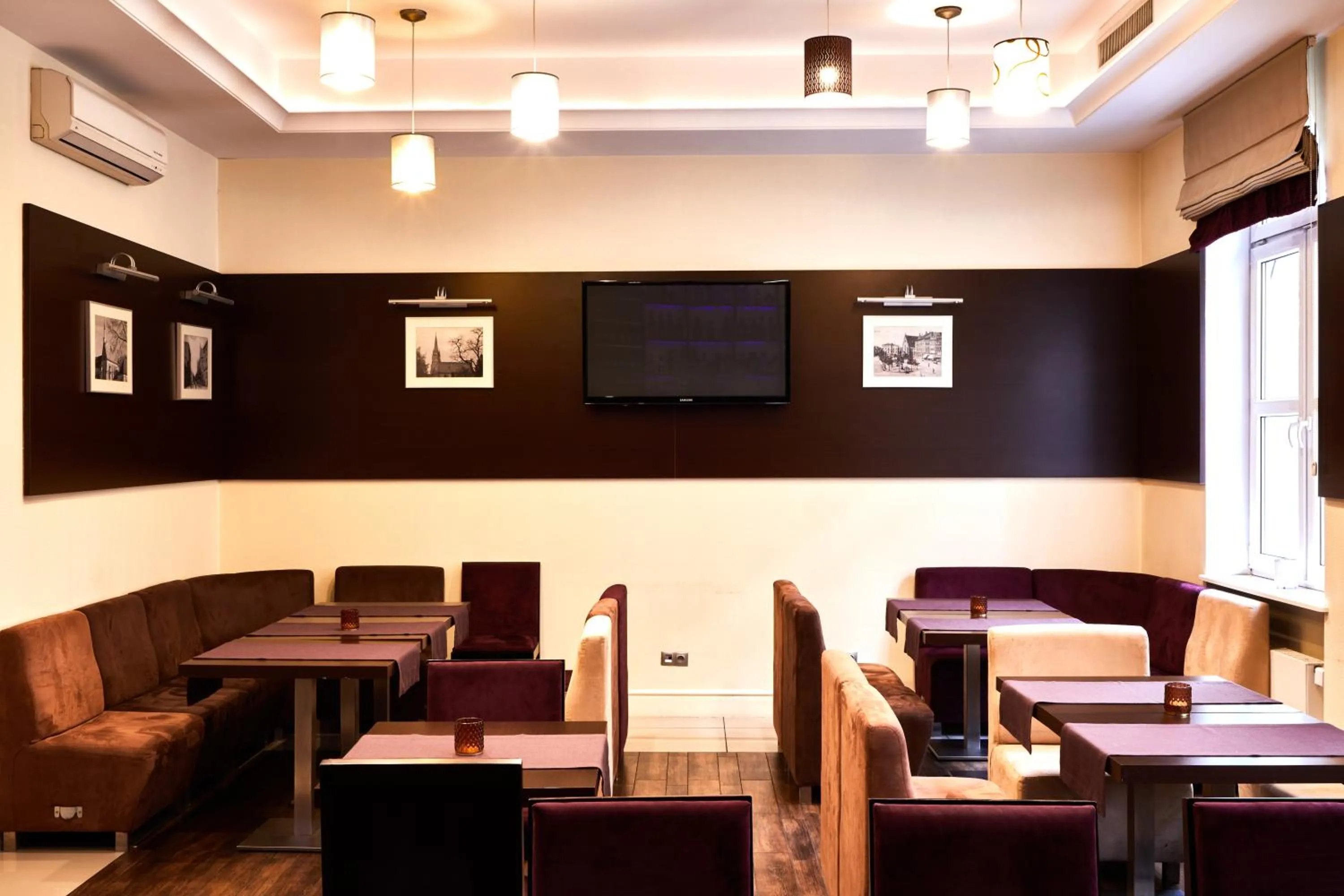 Lounge or bar in Hotel Racibor