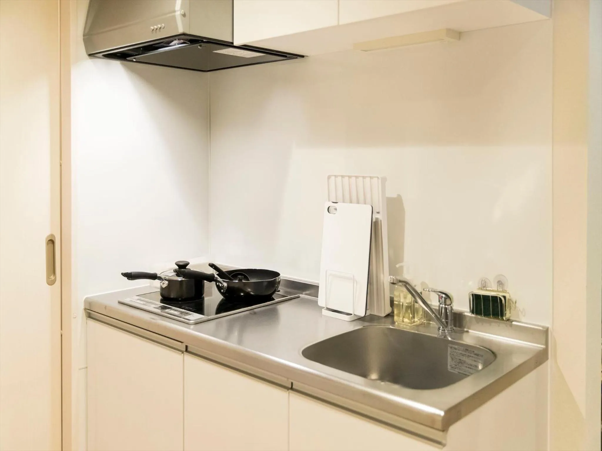 Kitchen or kitchenette in TRIP POD MINOSHIMA A