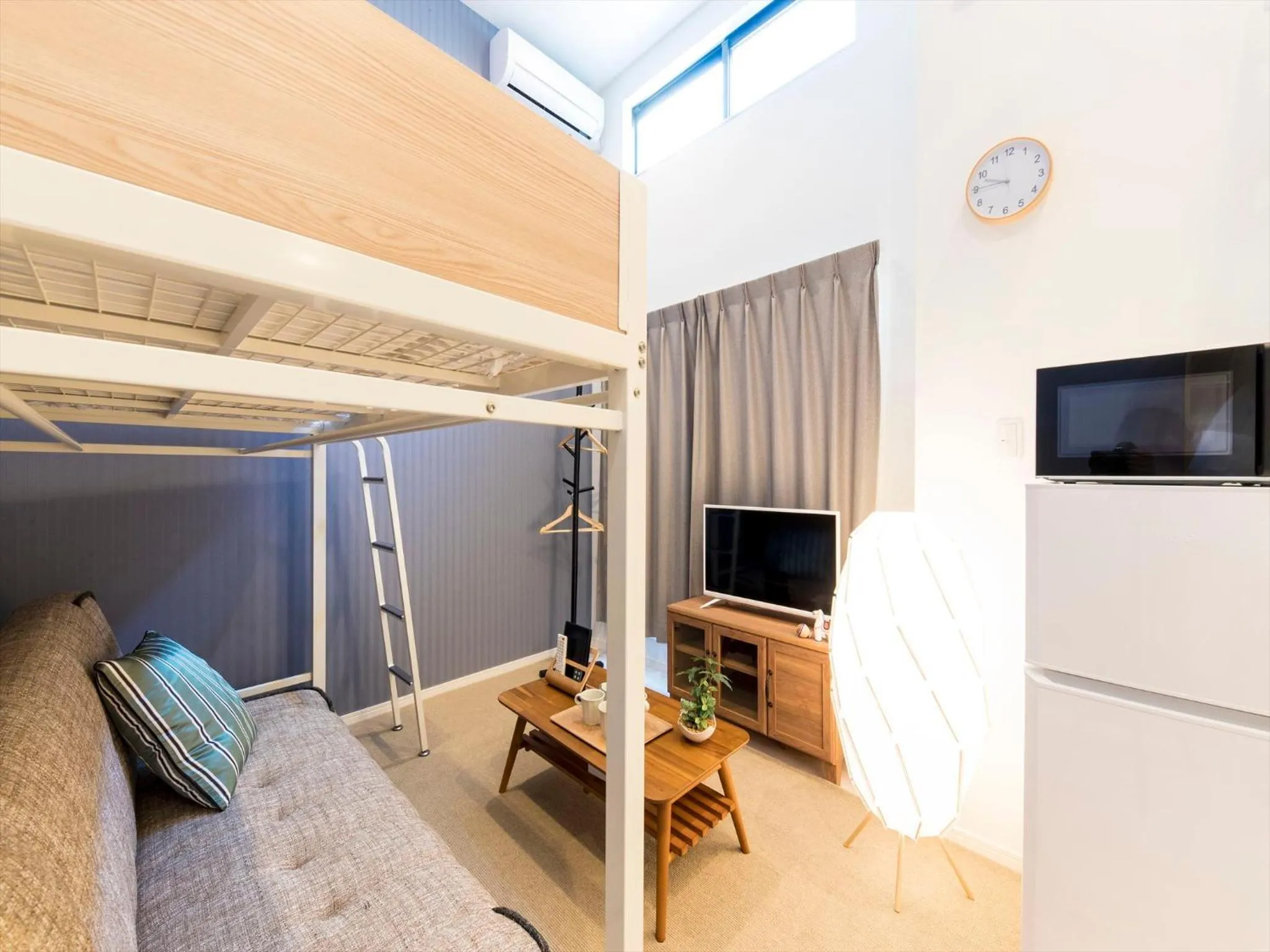 Living room in TRIP POD SUMIYOSHI B