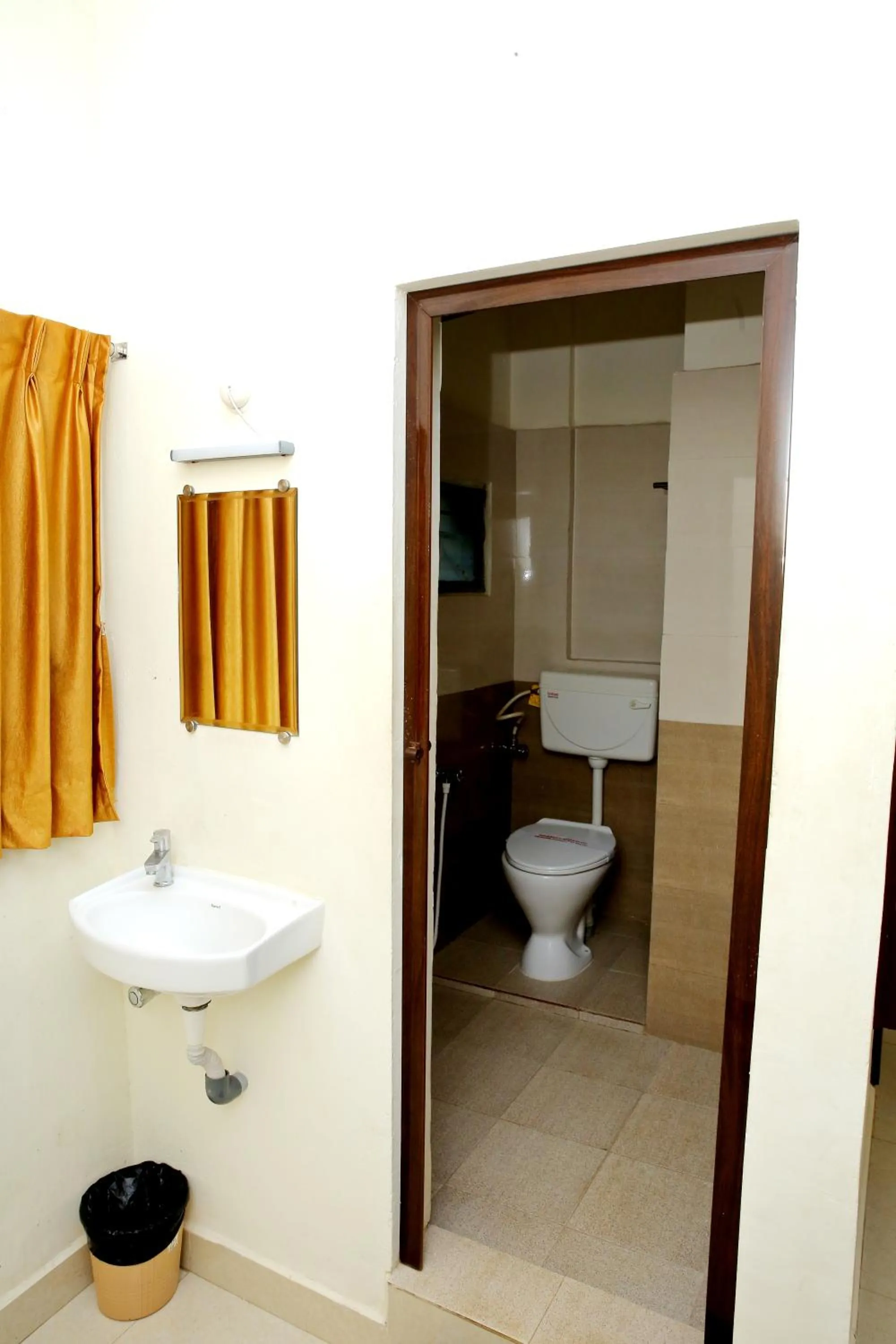 Bathroom in Rani Residency
