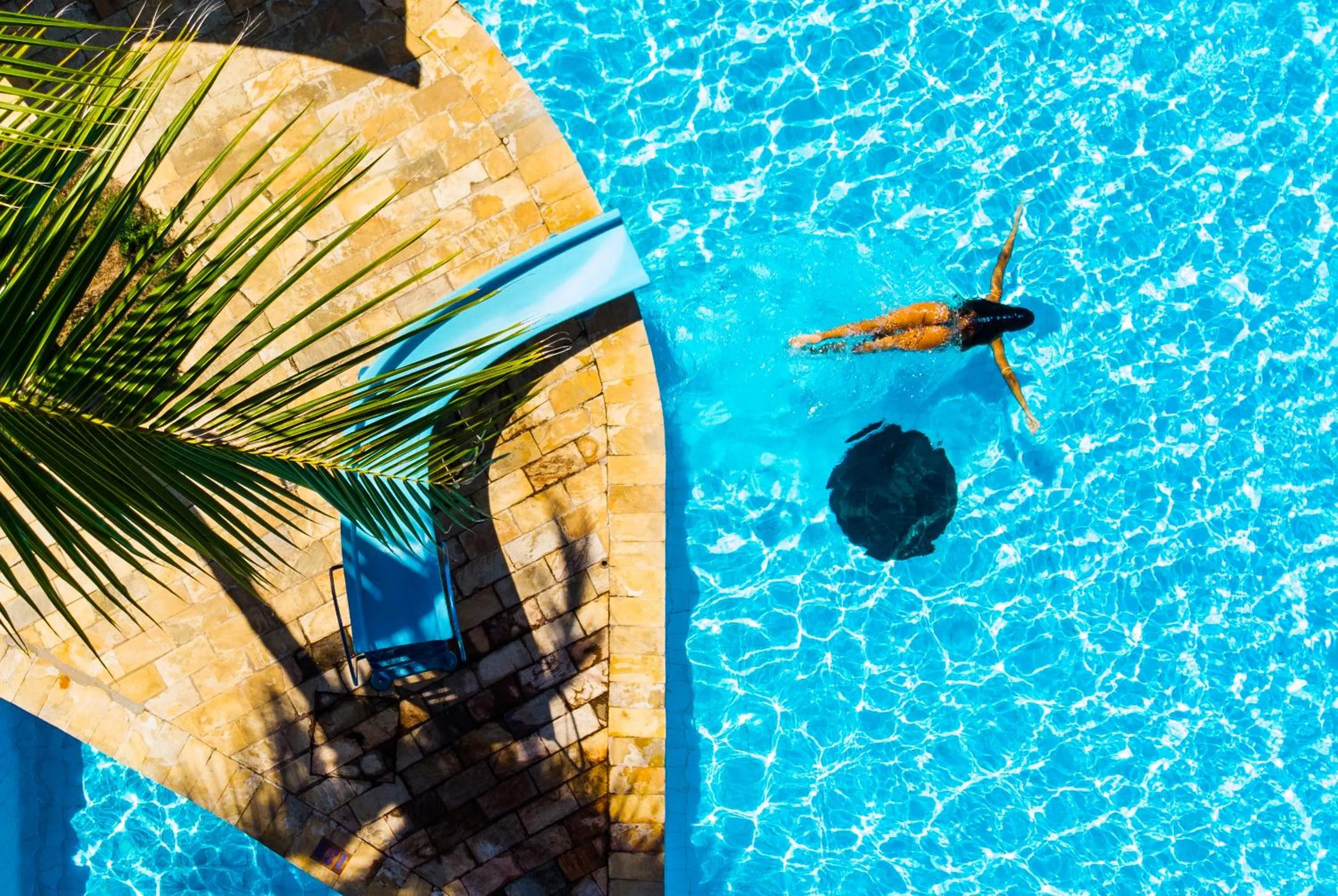 Swimming pool in Del Mar Hotel