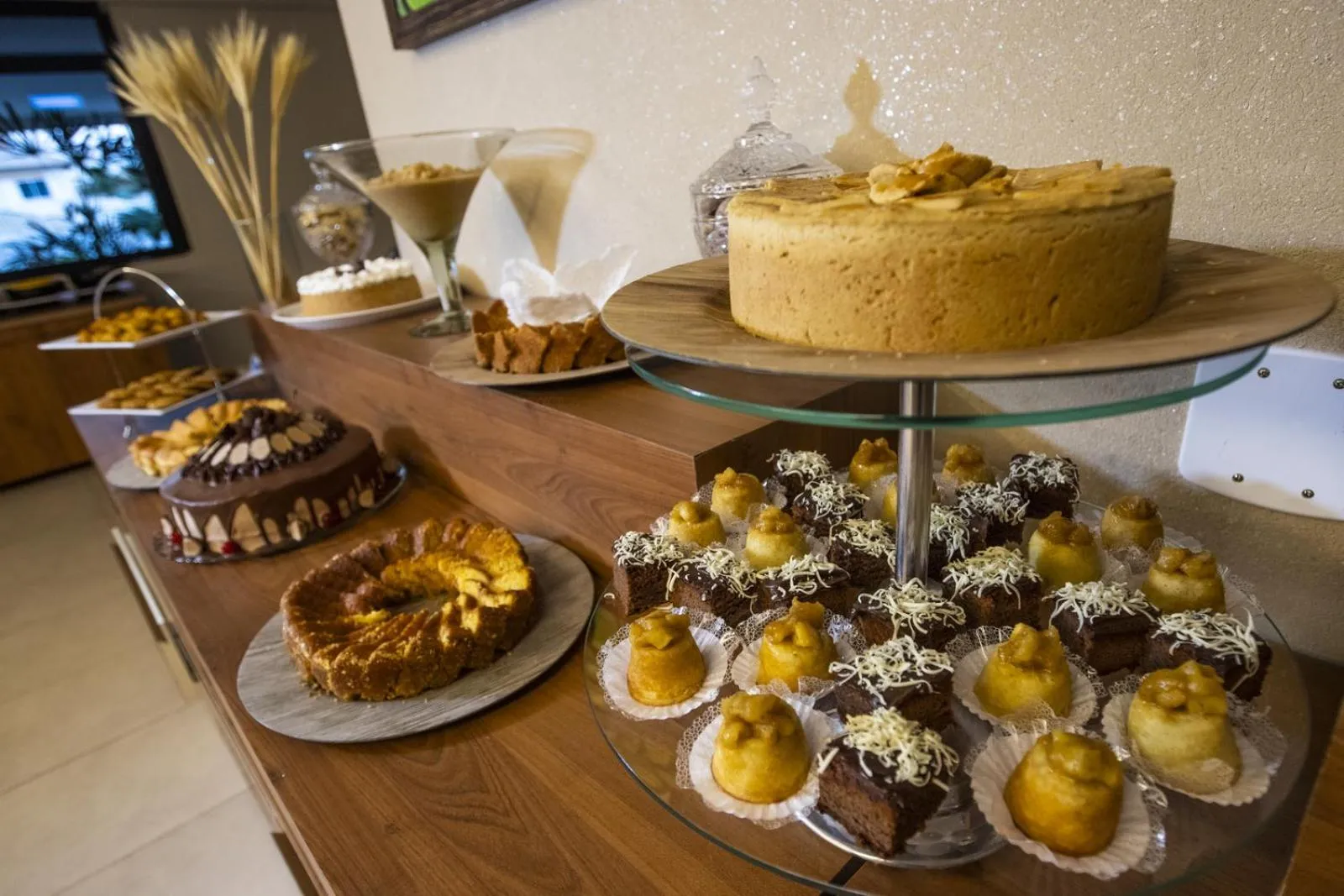 Food and drinks in Del Mar Hotel