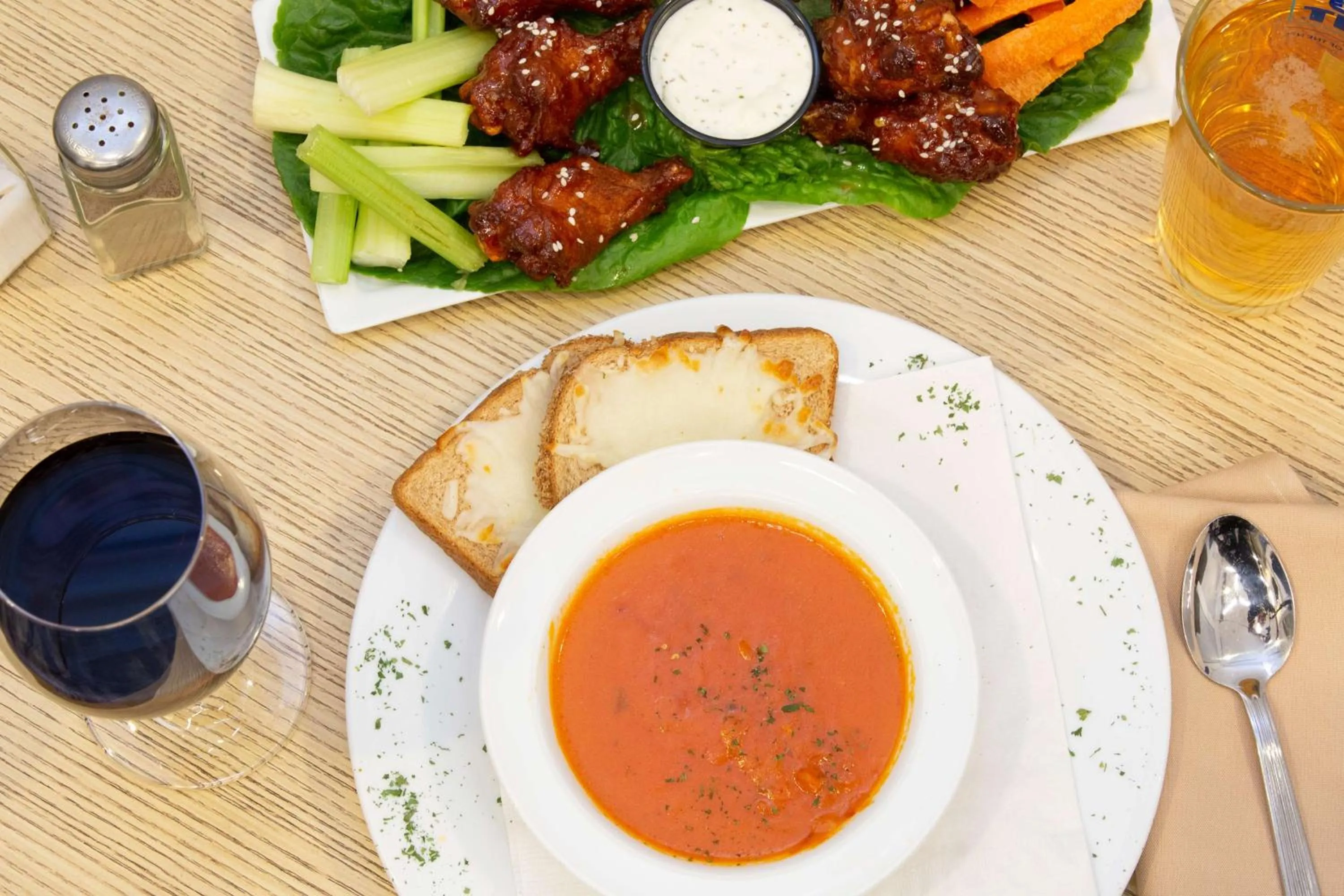 Restaurant/places to eat in Hilton Garden Inn - Salt Lake City Airport