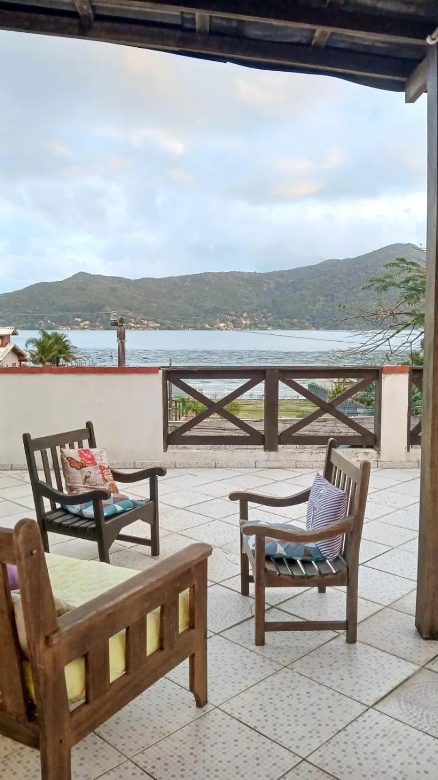 Property building in Pousada Green