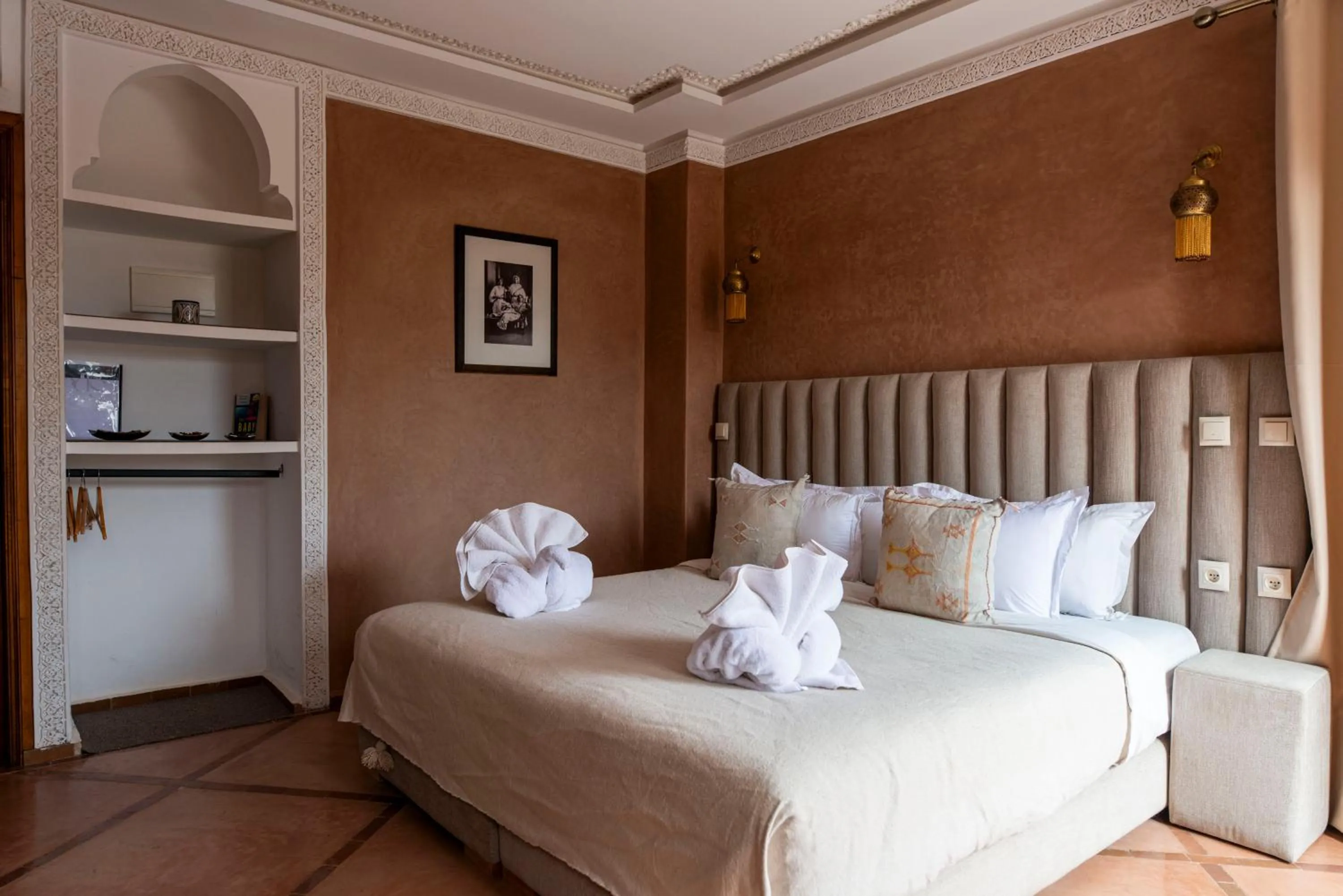 Bed in Riad 64 Maison D'hôtes & Spa