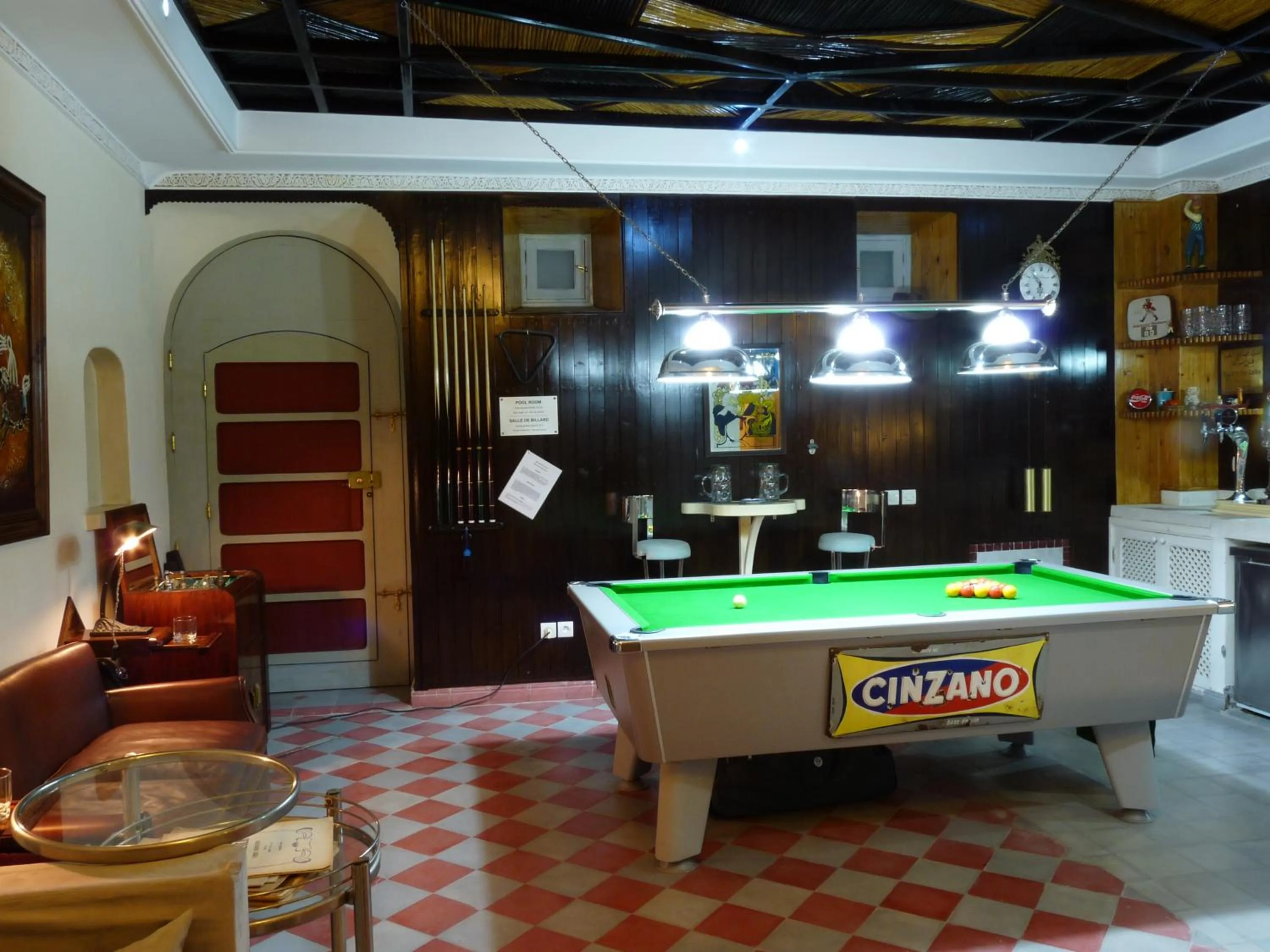 Billiard in Riad Noos Noos & Spa