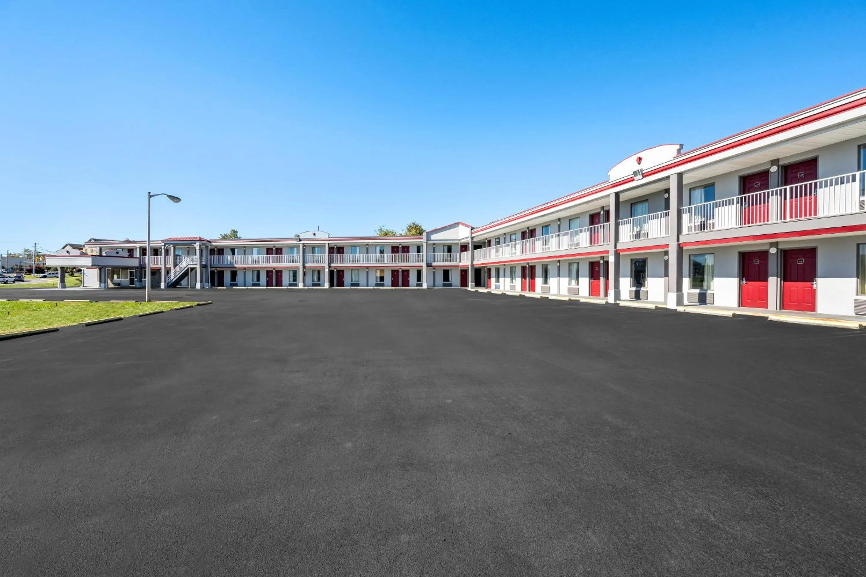 Property building in Red Roof Inn Abingdon