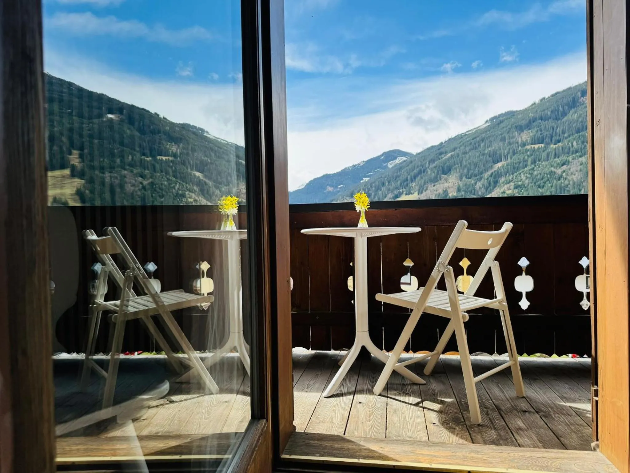 Chalet Franzi - Großes Chalet für 9 Personen mit Bergblick & Garten, ruhige Lage in Dorfgastein
