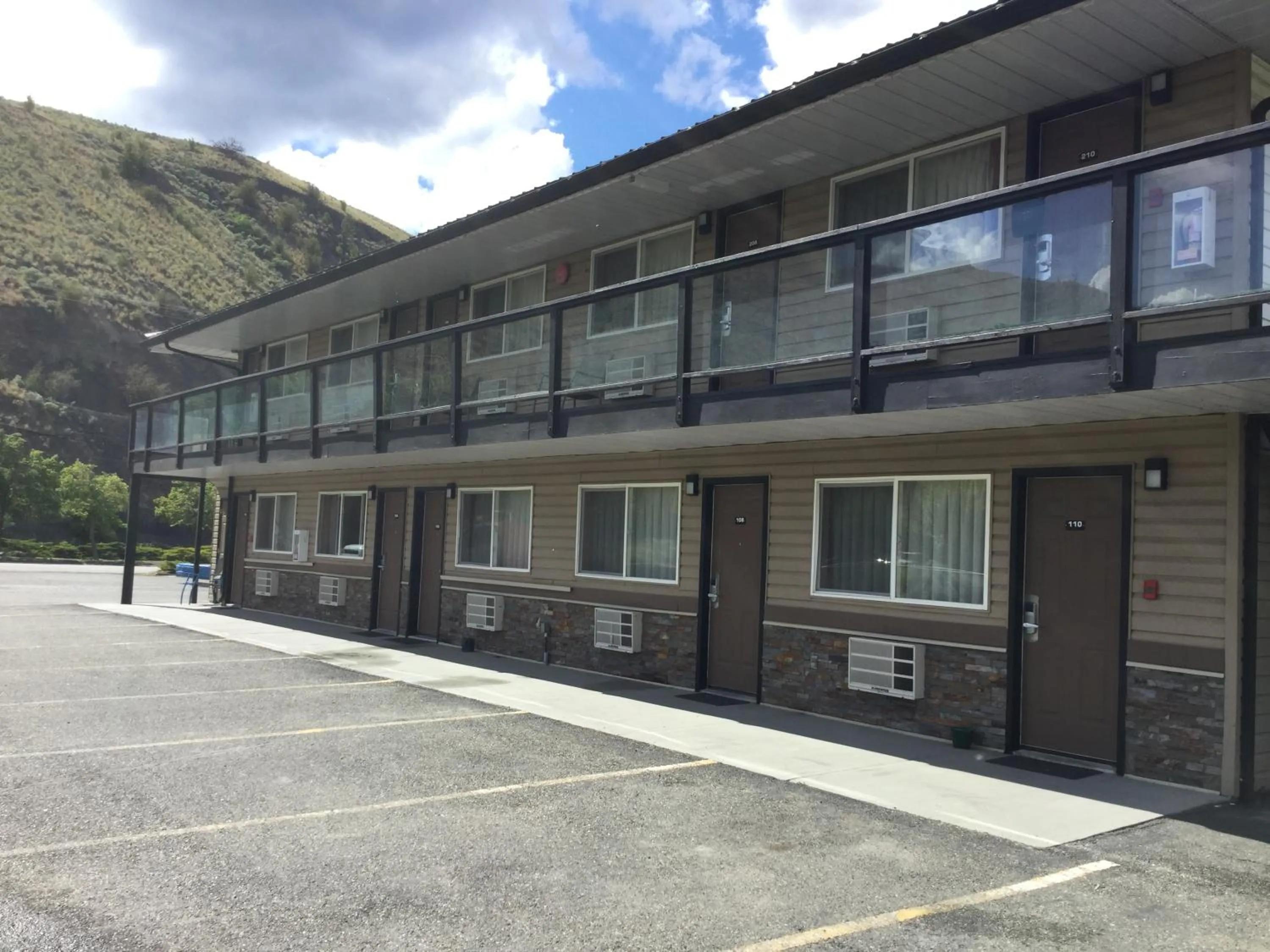 Floor plan in Riverside Motel Cache Creek