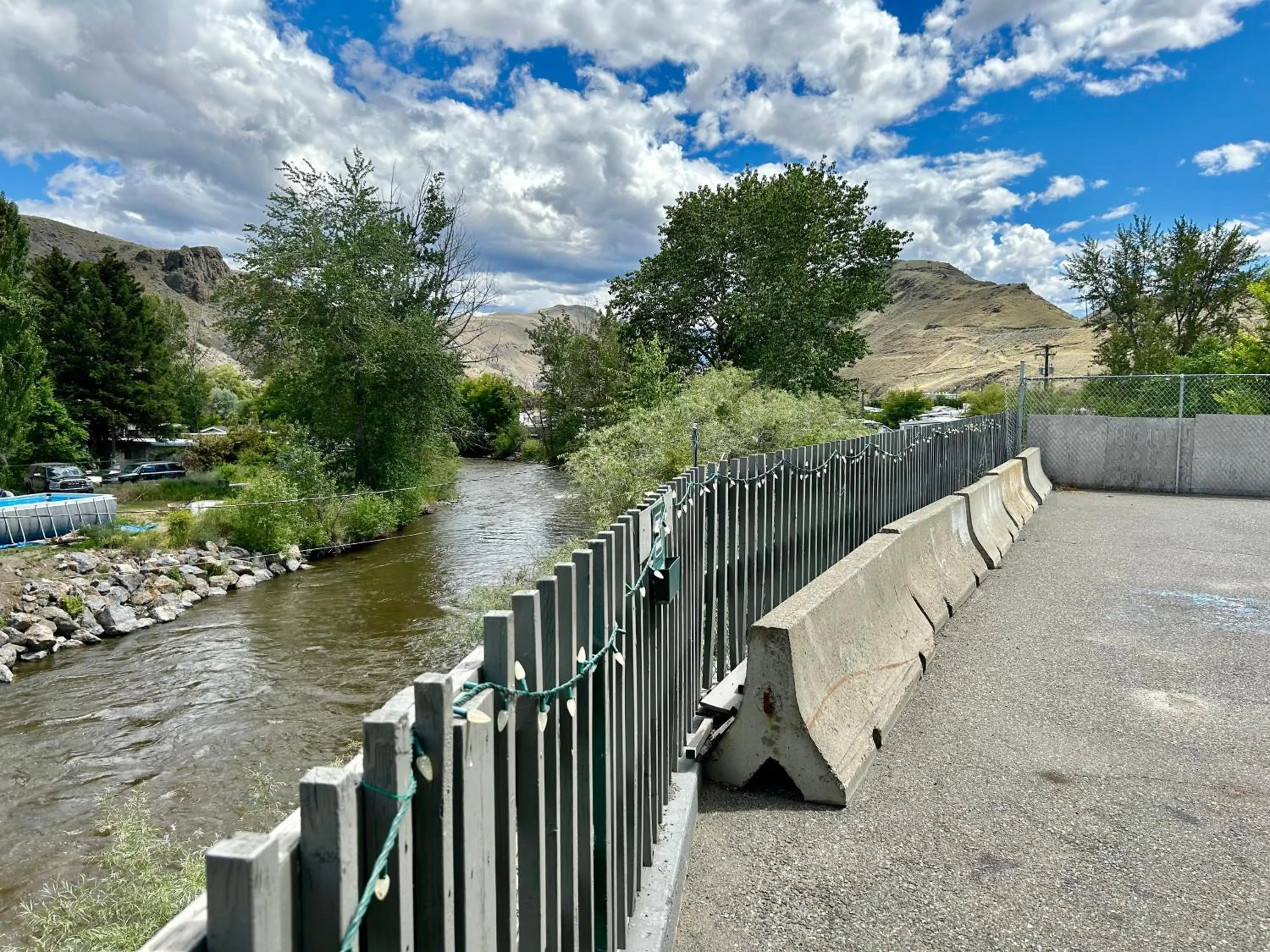 Riverside Motel Cache Creek