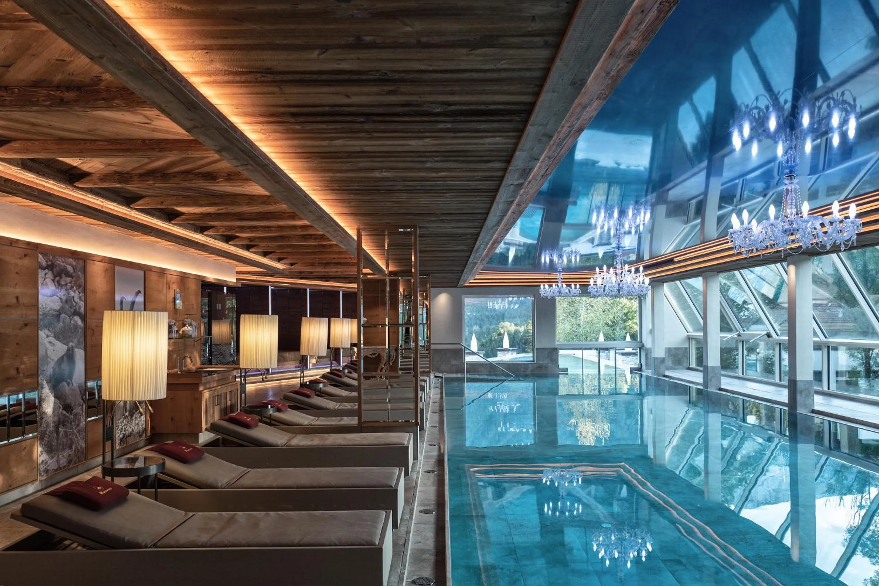 Swimming pool in Cocoon - Alpine Boutique Lodge