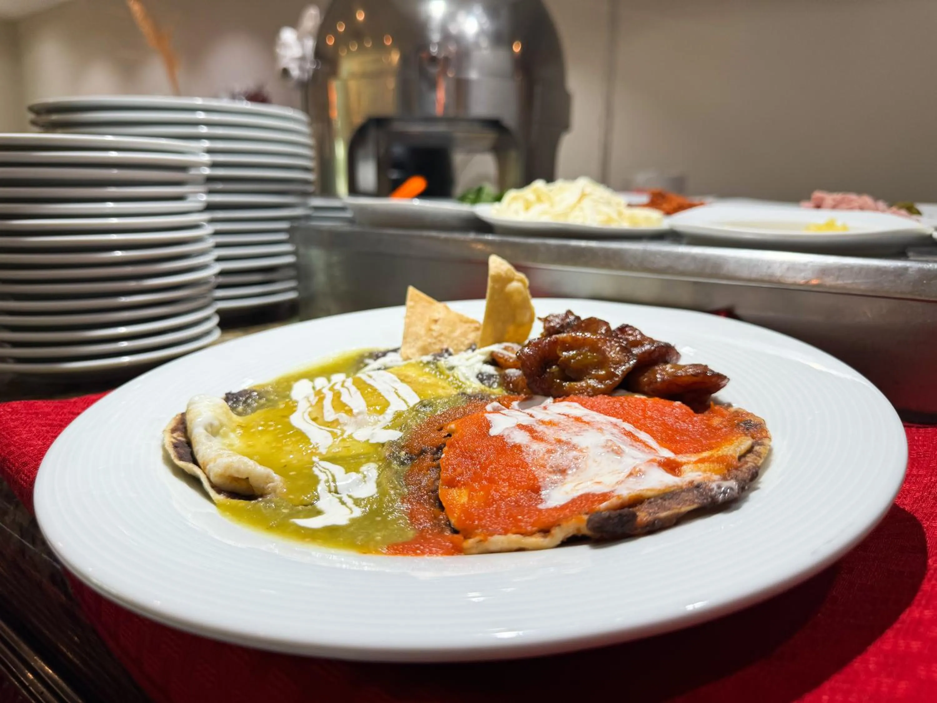 Buffet breakfast in Courtyard by Marriott Villahermosa Tabasco