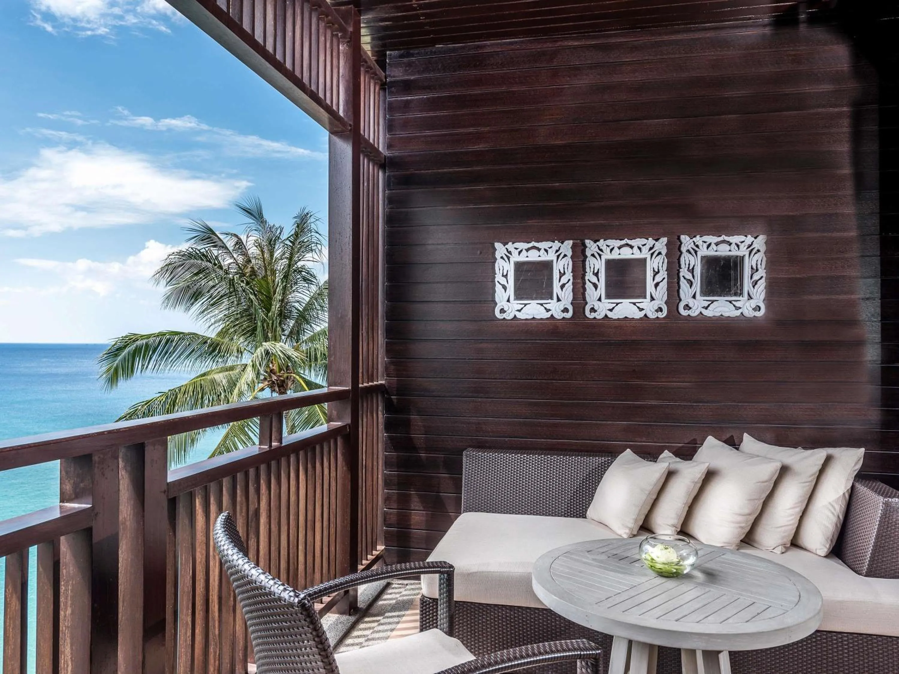 Deluxe Double or Twin Room with Ocean View in Pullman Phuket Arcadia Naithon Beach